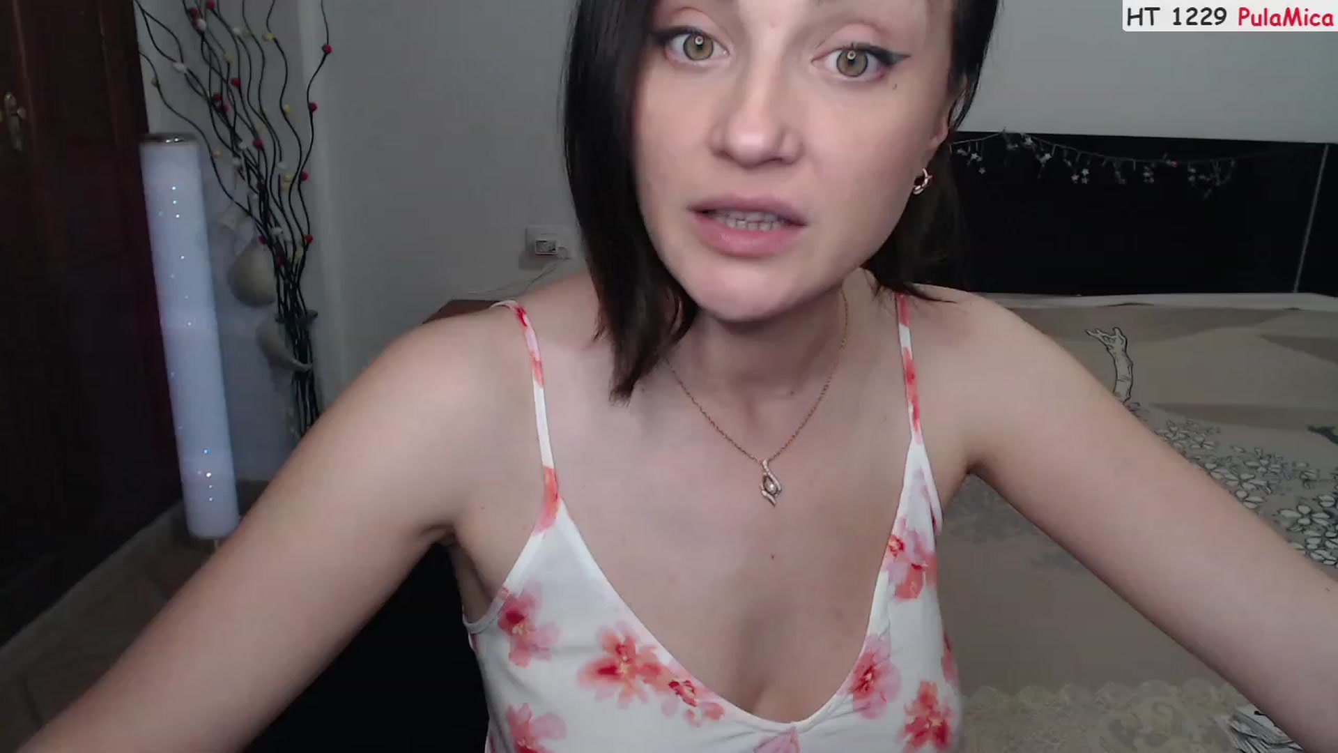 Gallery image thumbnail from Deeleerious's myfreecams stream on, 05/07/2023, 01:48 image 6 of 20