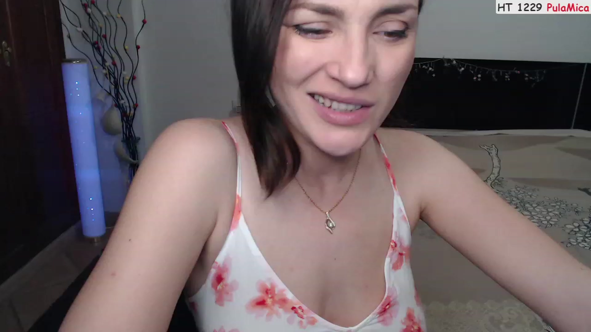 Gallery image thumbnail from Deeleerious's myfreecams stream on, 05/07/2023, 01:48 image 4 of 20