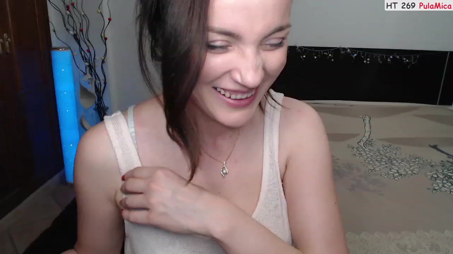 Gallery image thumbnail from Deeleerious's myfreecams stream on, 05/10/2023, 24:02 image 14 of 20