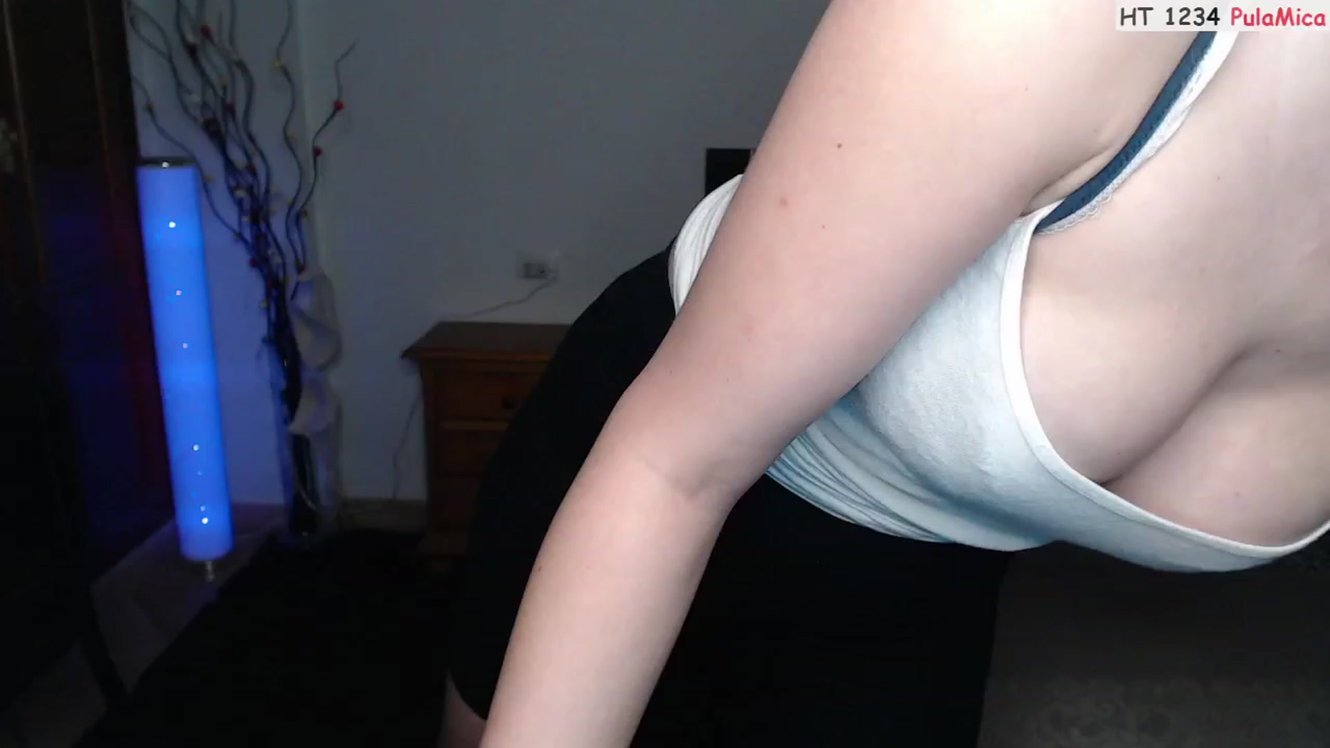 Gallery image thumbnail from Deeleerious's myfreecams stream on, 05/13/2023, 24:00 image 5 of 20