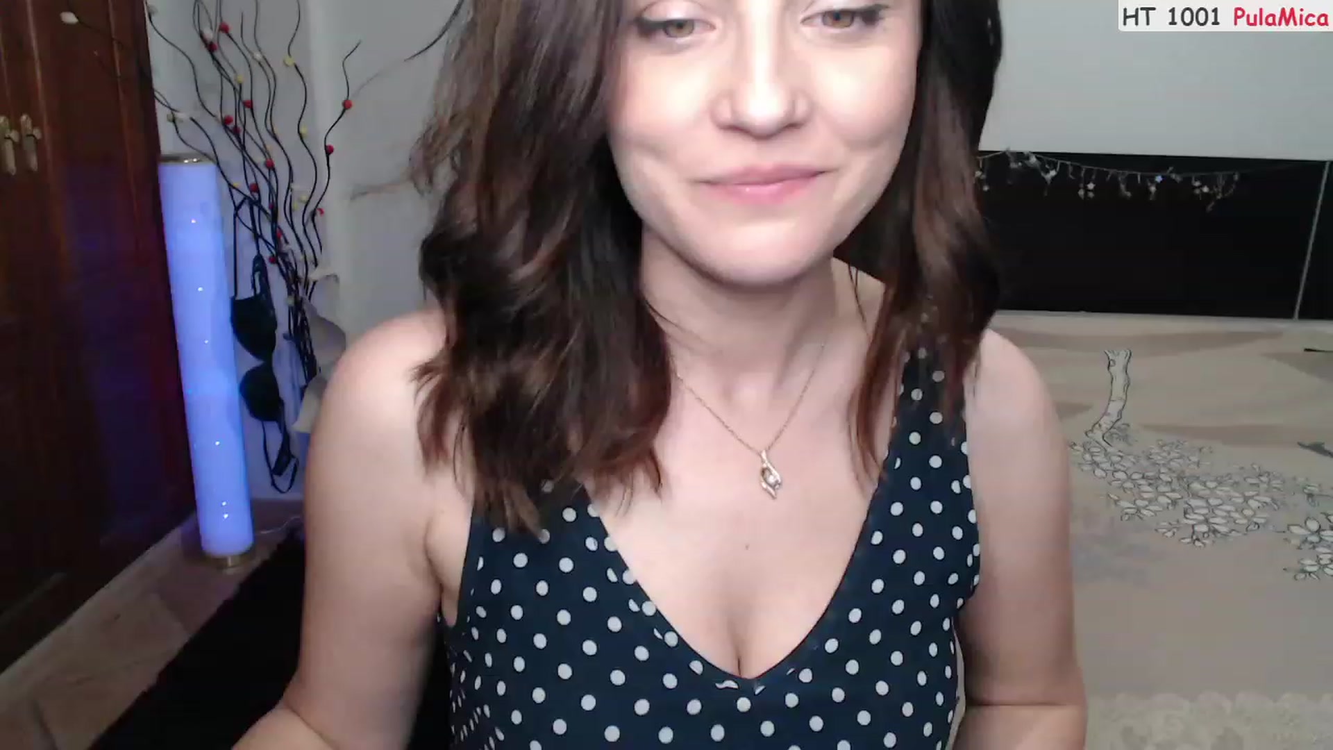 Gallery image thumbnail from Deeleerious's myfreecams stream on, 05/14/2023, 24:45 image 18 of 20