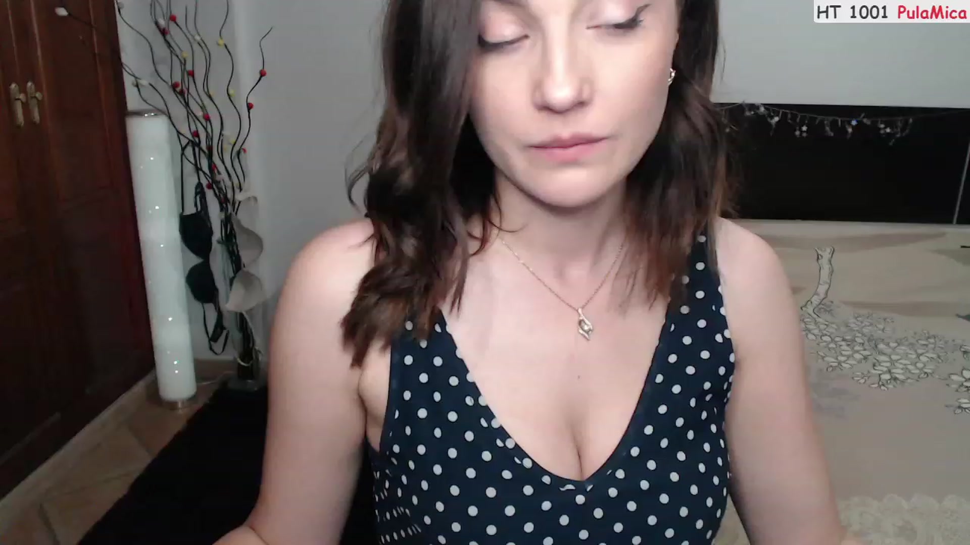 Gallery image thumbnail from Deeleerious's myfreecams stream on, 05/14/2023, 24:45 image 7 of 20