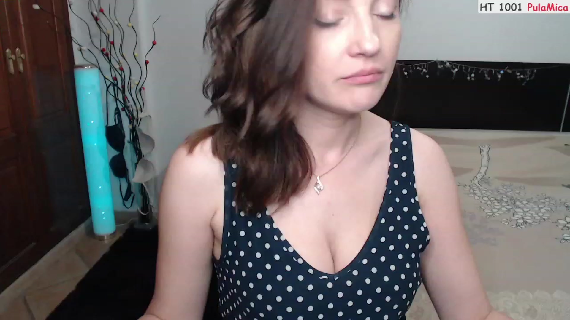 Gallery image thumbnail from Deeleerious's myfreecams stream on, 05/14/2023, 24:45 image 13 of 20