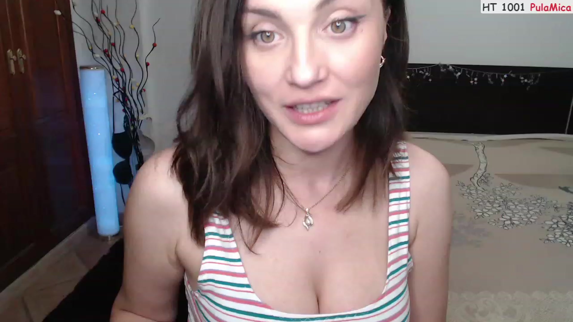Gallery image thumbnail from Deeleerious's myfreecams stream on, 05/17/2023, 24:04 image 11 of 20