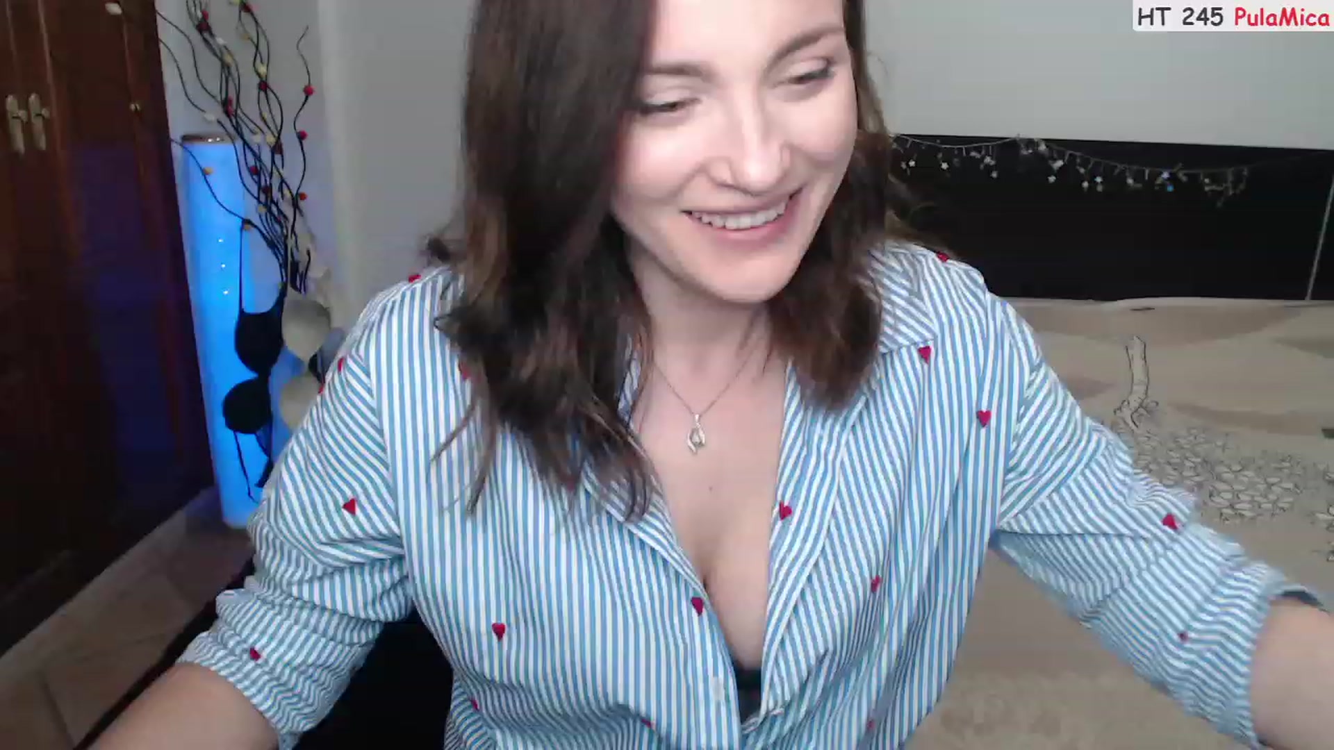 Gallery image thumbnail from Deeleerious's myfreecams stream on, 05/21/2023, 23:57 image 20 of 20