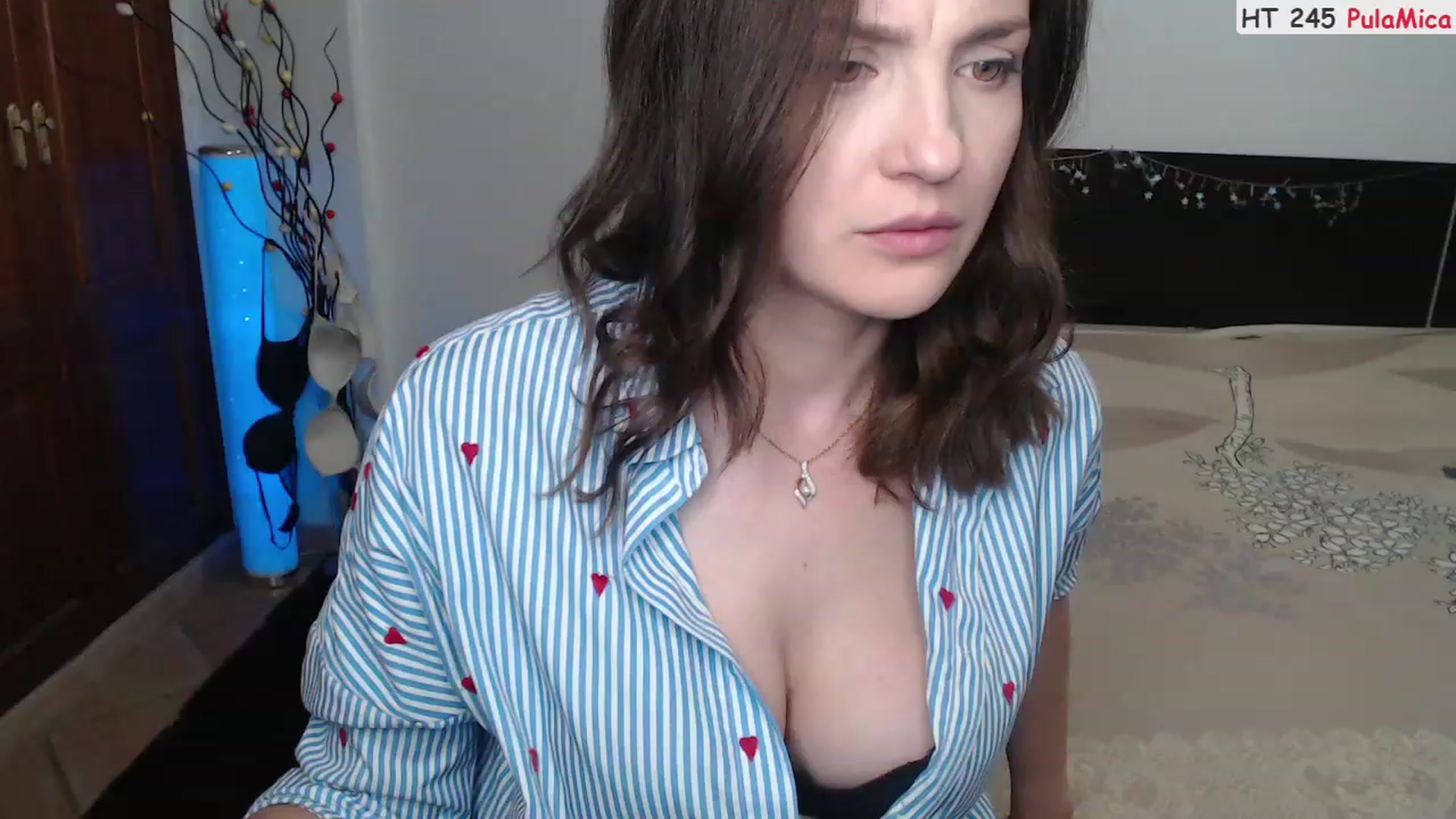 Gallery image thumbnail from Deeleerious's myfreecams stream on, 05/21/2023, 23:57 image 14 of 20