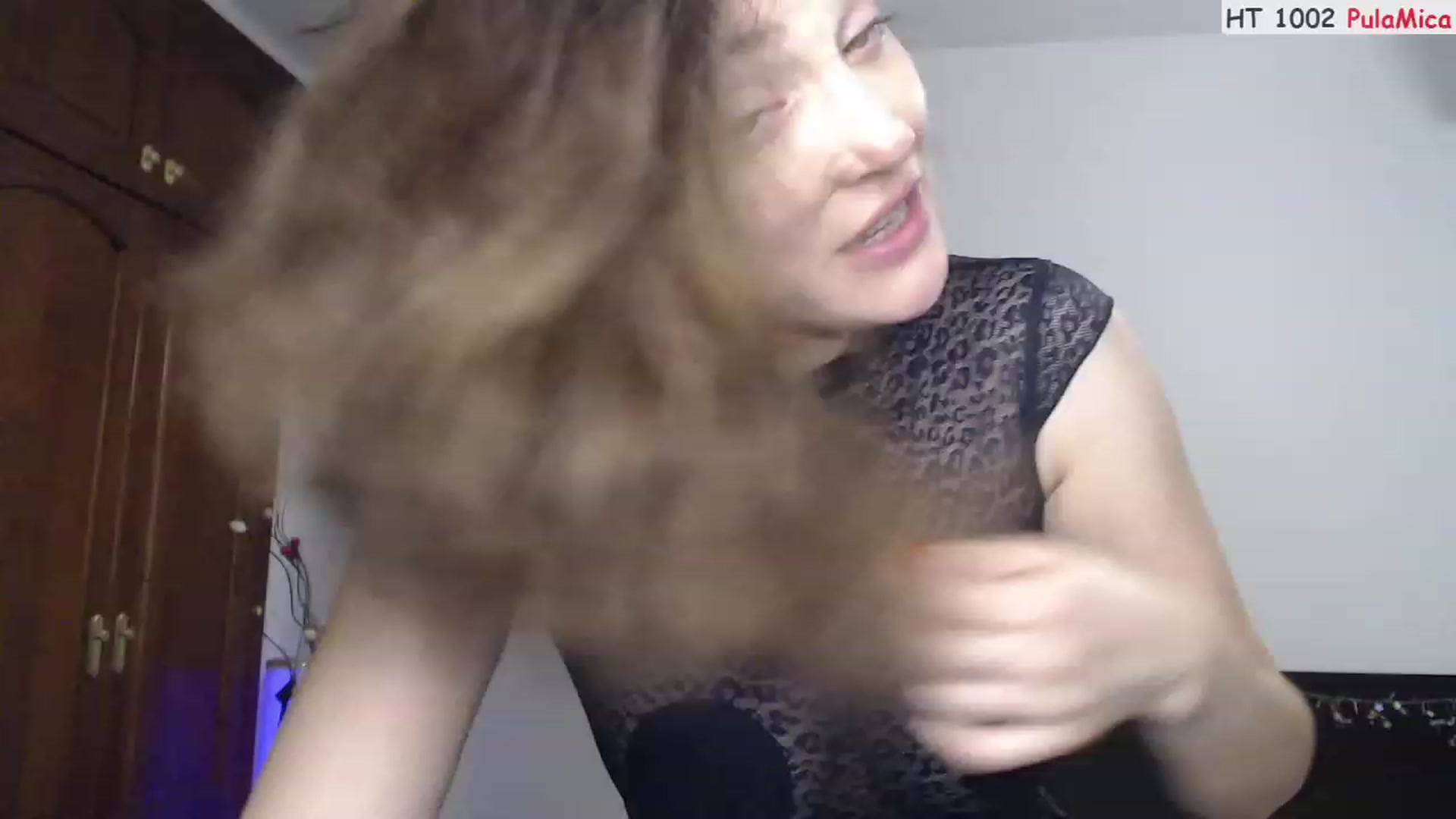 Gallery image thumbnail from Deeleerious's myfreecams stream on, 05/28/2023, 01:05 image 18 of 20