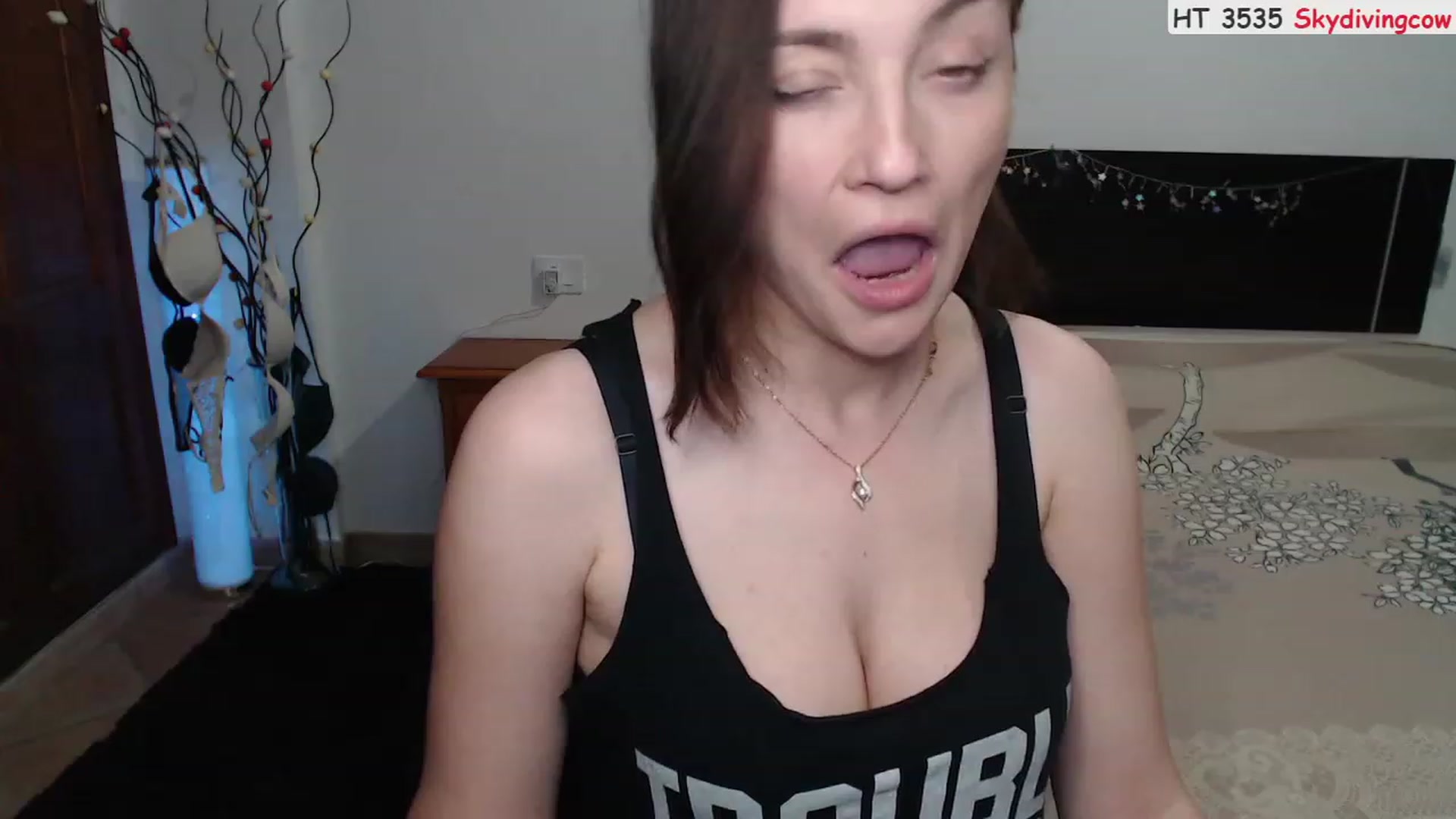 Gallery image thumbnail from Deeleerious's myfreecams stream on, 05/30/2023, 23:40 image 8 of 20