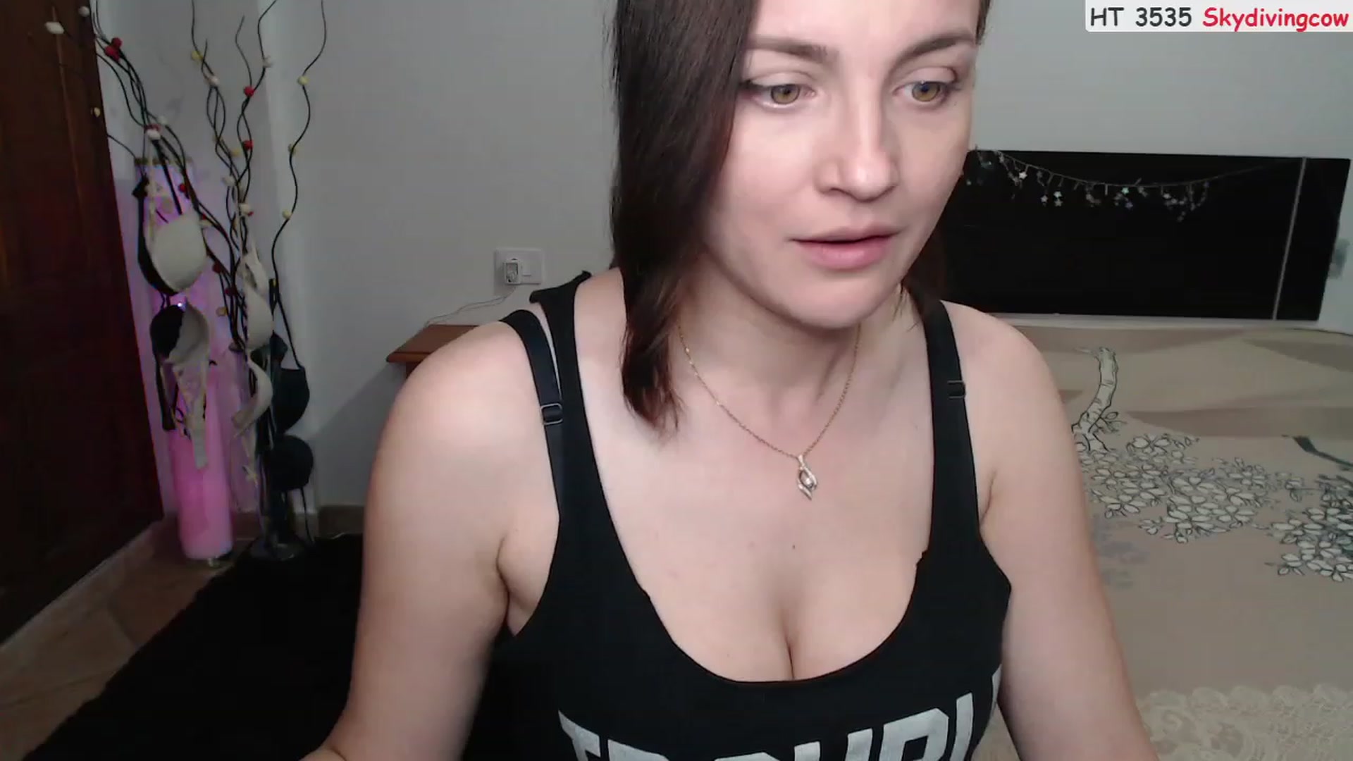 Gallery image thumbnail from Deeleerious's myfreecams stream on, 05/30/2023, 23:40 image 10 of 20