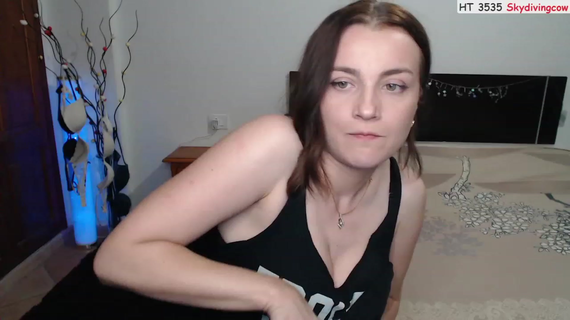 Gallery image thumbnail from Deeleerious's myfreecams stream on, 05/30/2023, 23:40 image 3 of 20