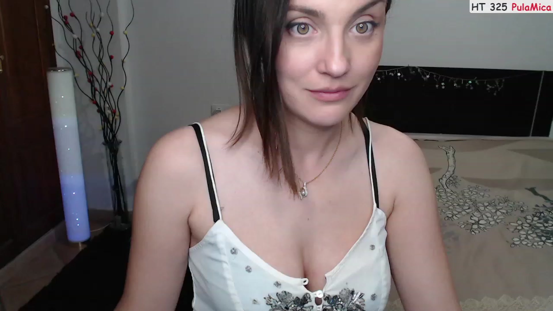 Gallery image thumbnail from Deeleerious's myfreecams stream on, 06/07/2023, 24:12 image 13 of 20