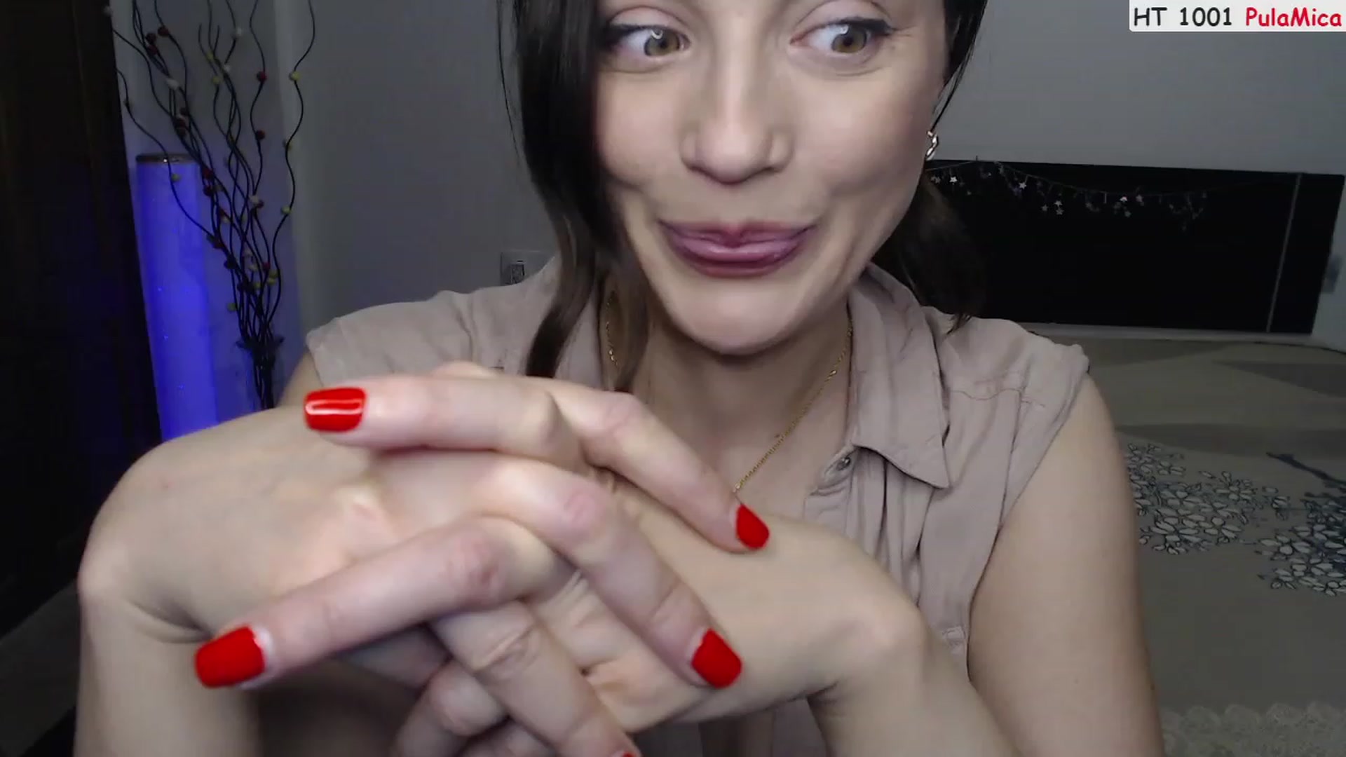 Gallery image thumbnail from Deeleerious's myfreecams stream on, 06/10/2023, 23:43 image 12 of 20