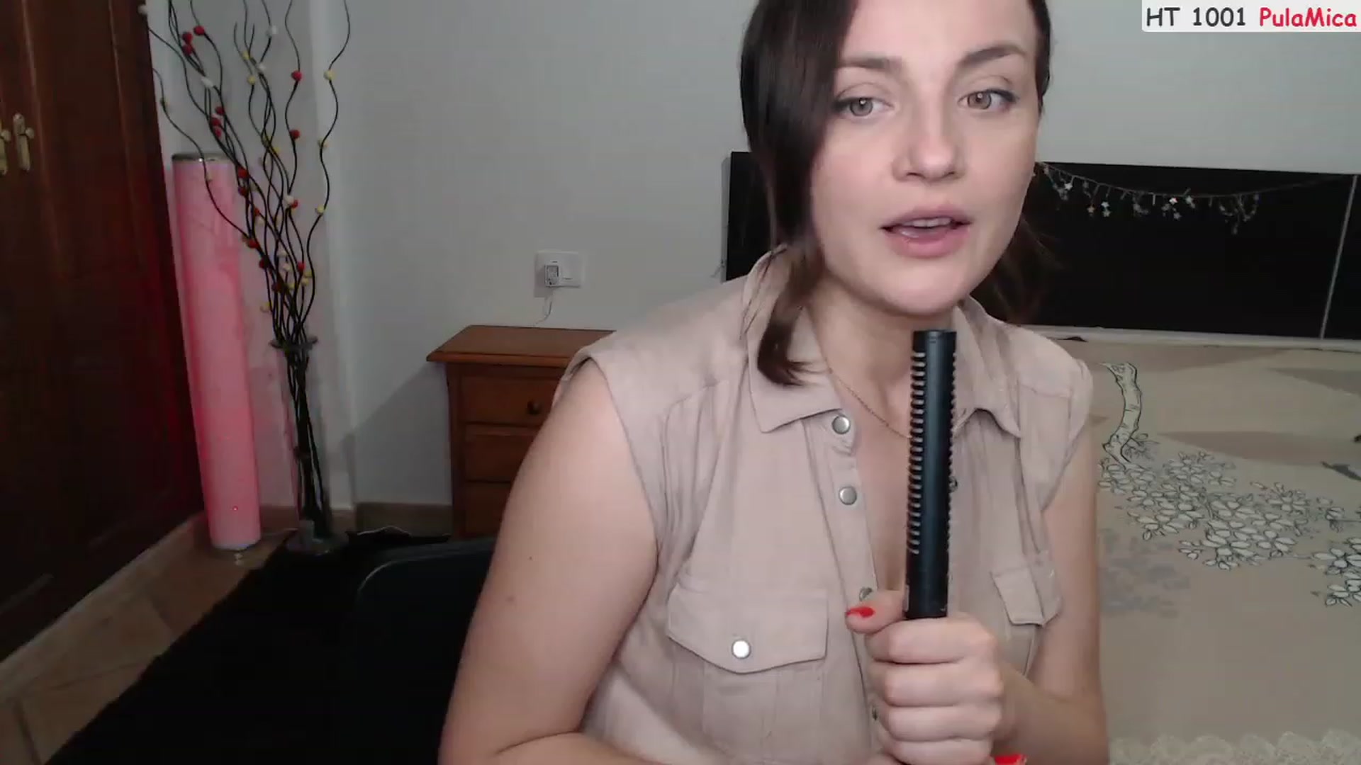 Gallery image thumbnail from Deeleerious's myfreecams stream on, 06/11/2023, 24:39 image 5 of 20