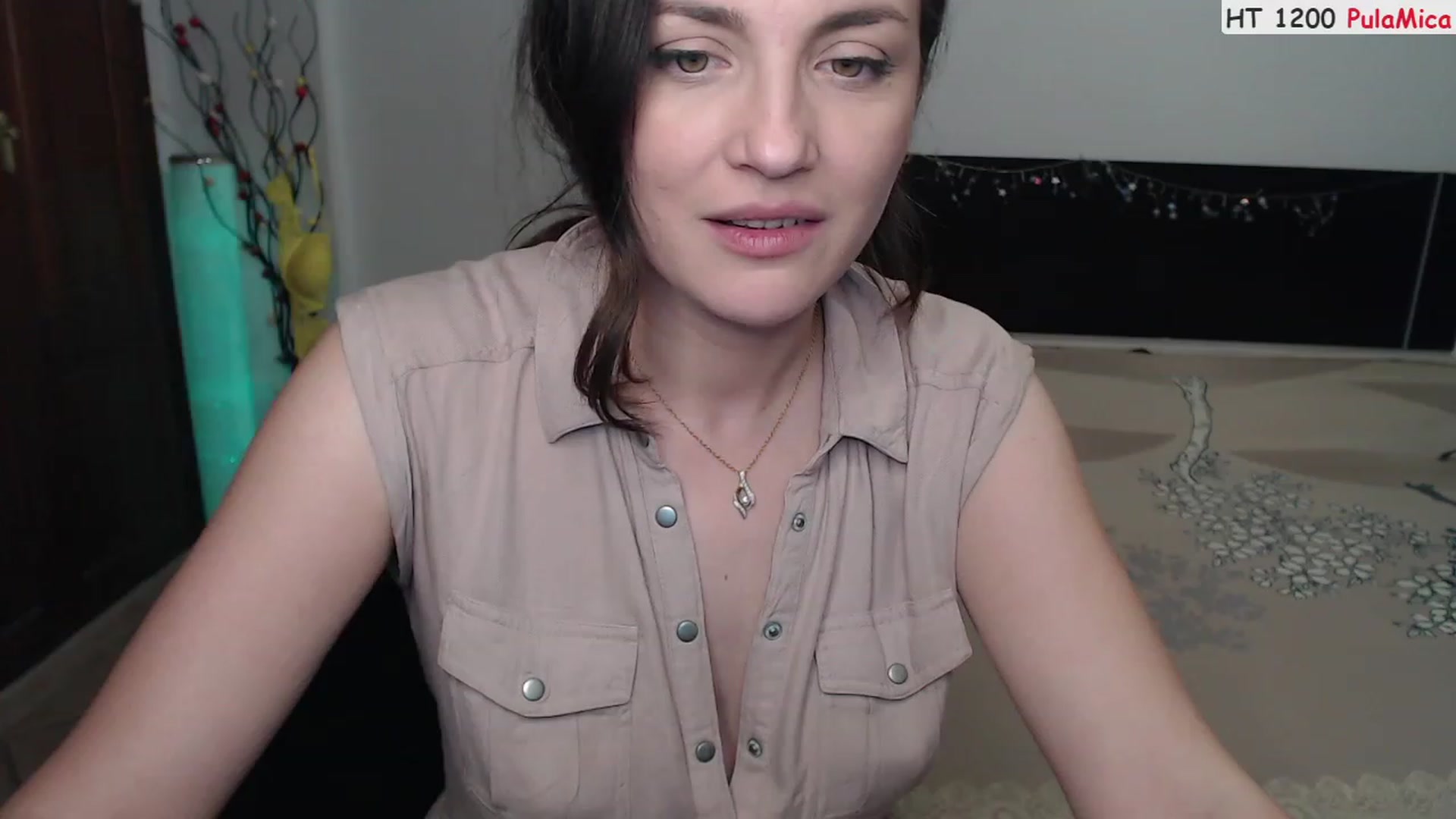 Gallery image thumbnail from Deeleerious's myfreecams stream on, 06/11/2023, 01:36 image 17 of 20