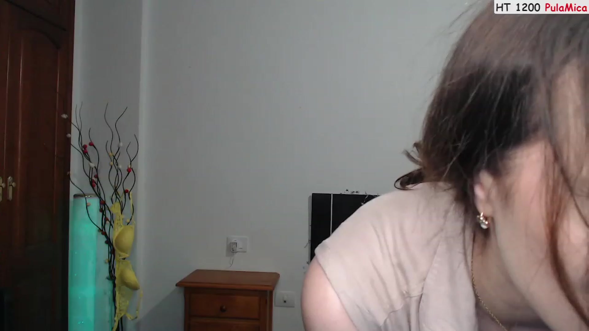 Gallery image thumbnail from Deeleerious's myfreecams stream on, 06/11/2023, 01:36 image 16 of 20