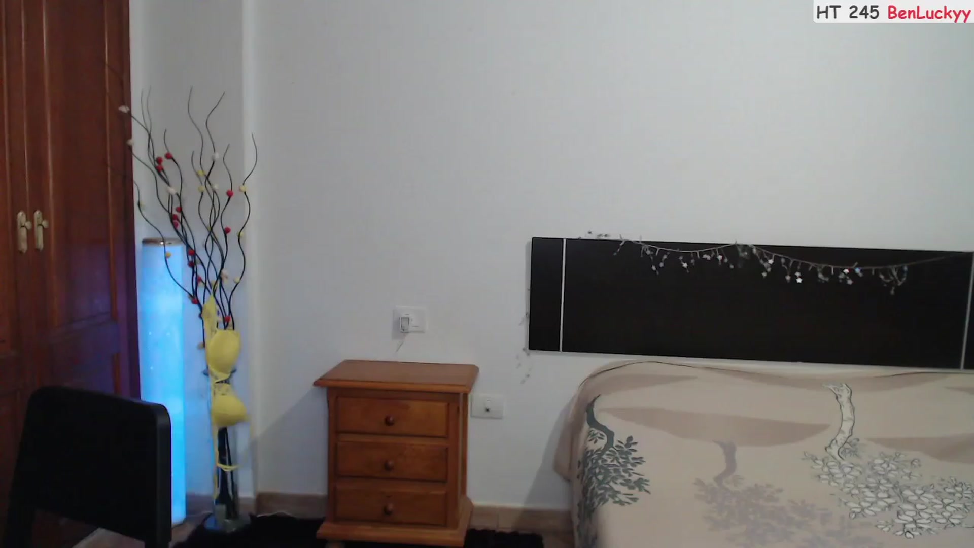 Gallery image thumbnail from Deeleerious's myfreecams stream on, 06/12/2023, 24:09 image 9 of 20