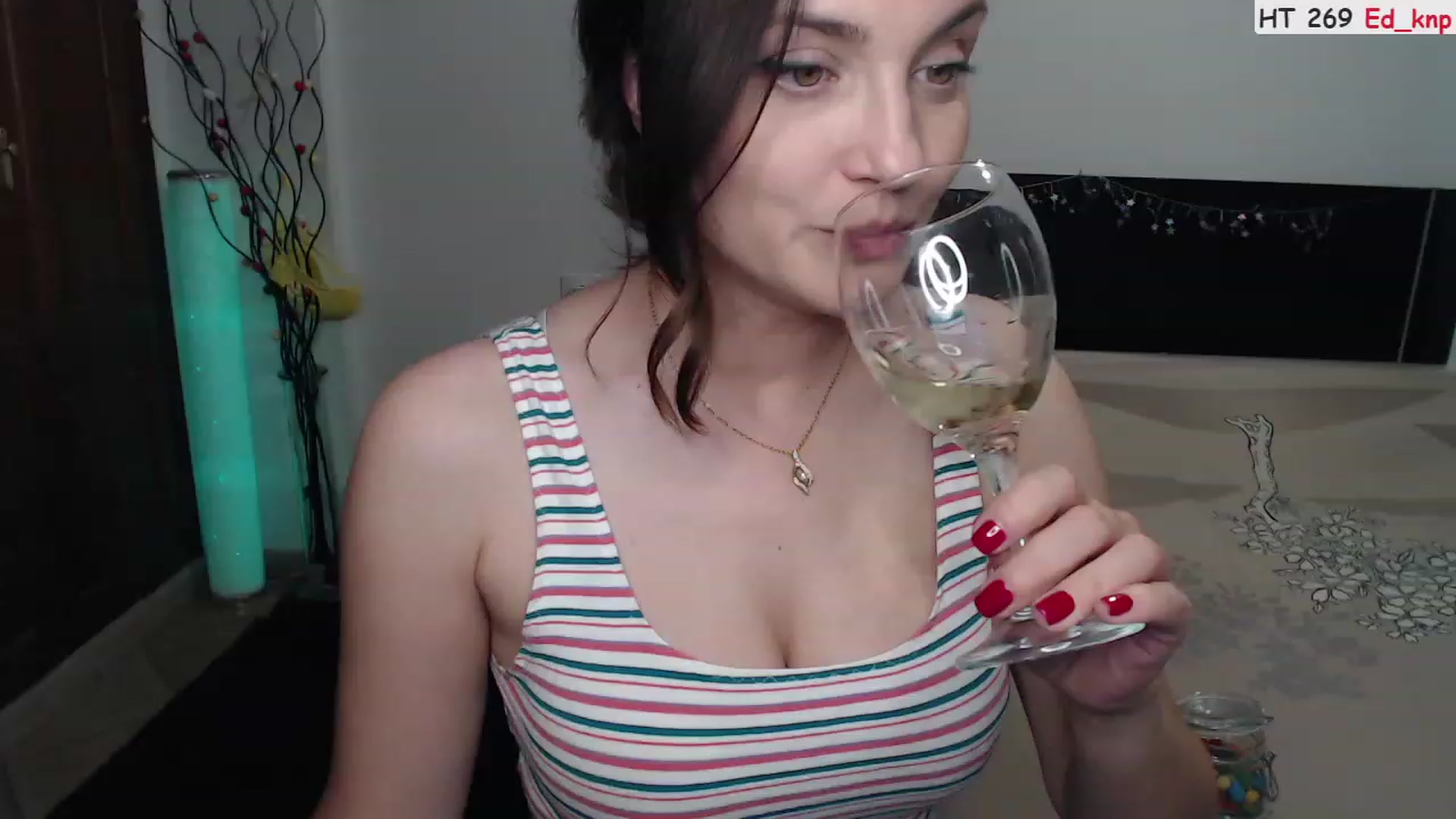 Gallery image thumbnail from Deeleerious's myfreecams stream on, 06/17/2023, 24:03 image 14 of 20