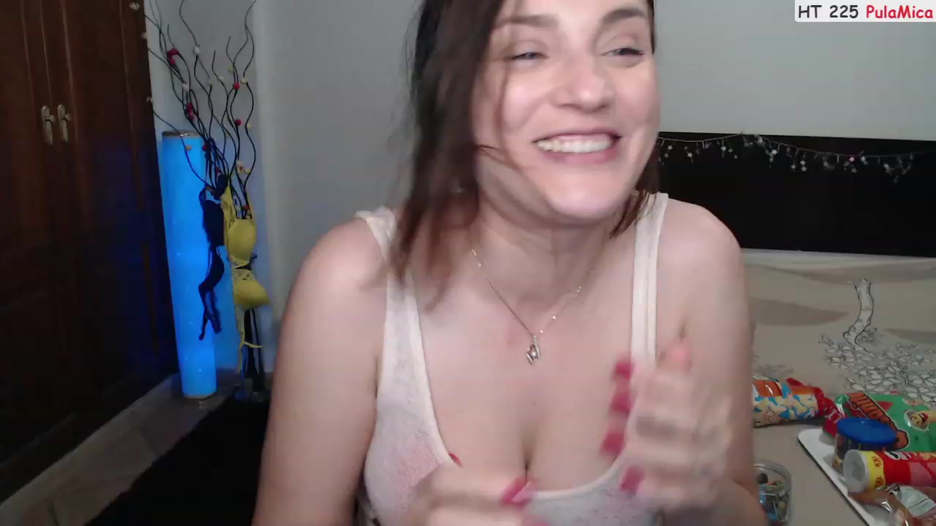 Gallery image thumbnail from Deeleerious's myfreecams stream on, 06/18/2023, 01:39 image 9 of 20