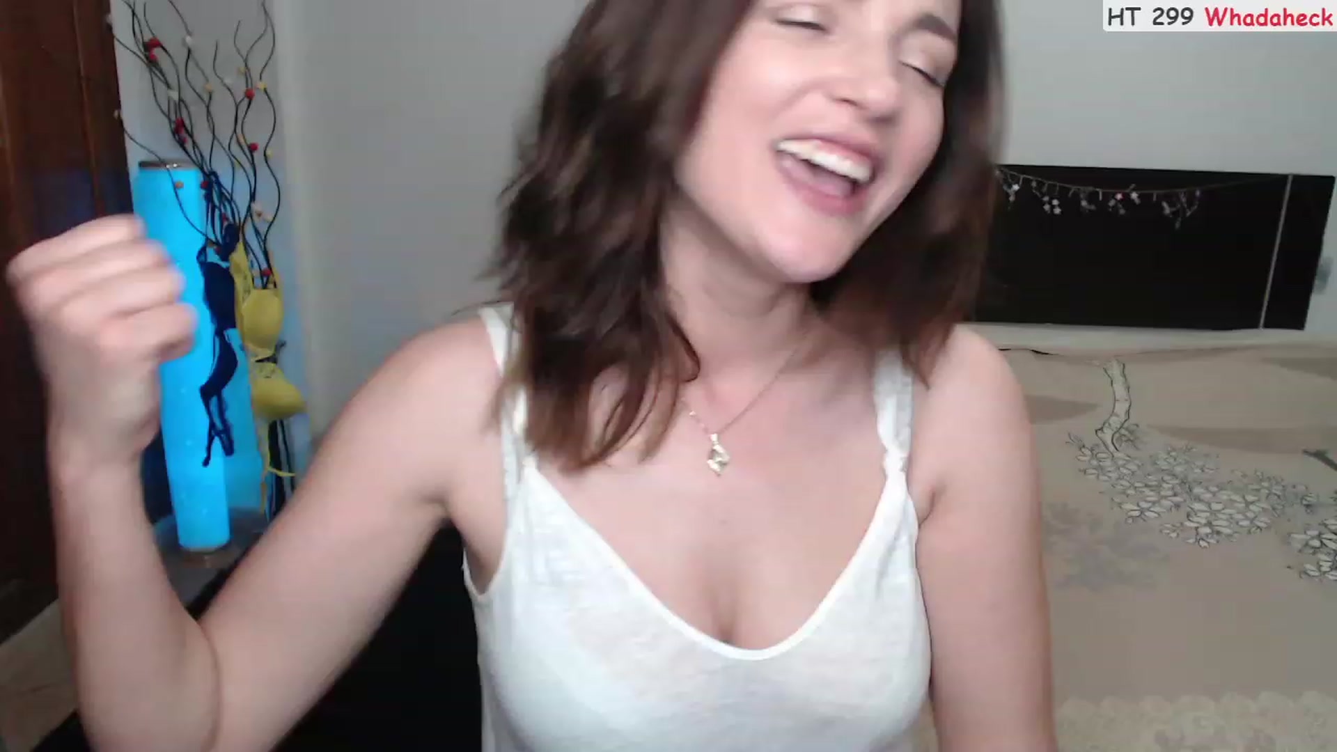 Gallery image thumbnail from Deeleerious's myfreecams stream on, 06/19/2023, 24:12 image 20 of 20