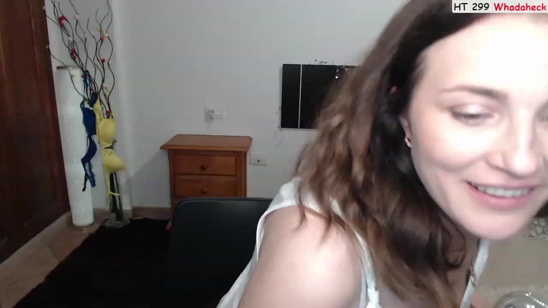 Gallery image thumbnail from Deeleerious's myfreecams stream on, 06/19/2023, 01:10 image 15 of 20
