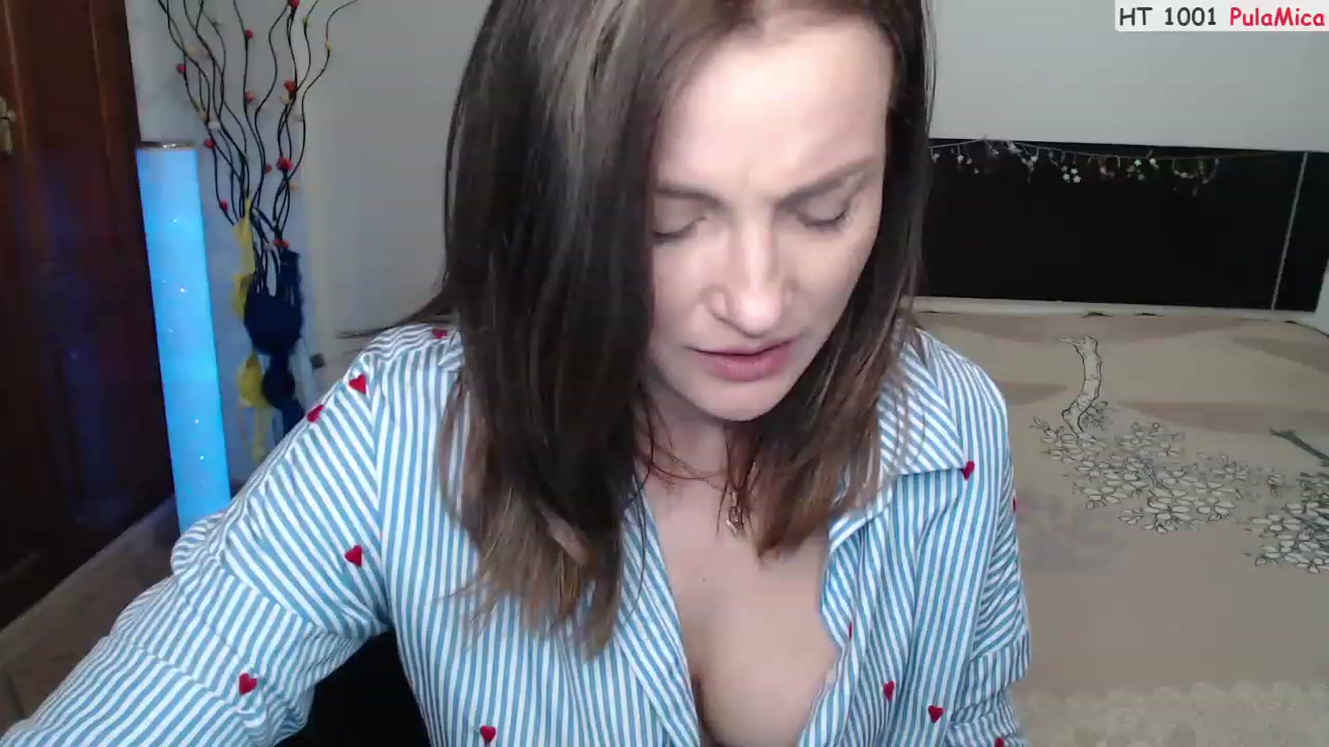Gallery image thumbnail from Deeleerious's myfreecams stream on, 06/25/2023, 01:04 image 10 of 20