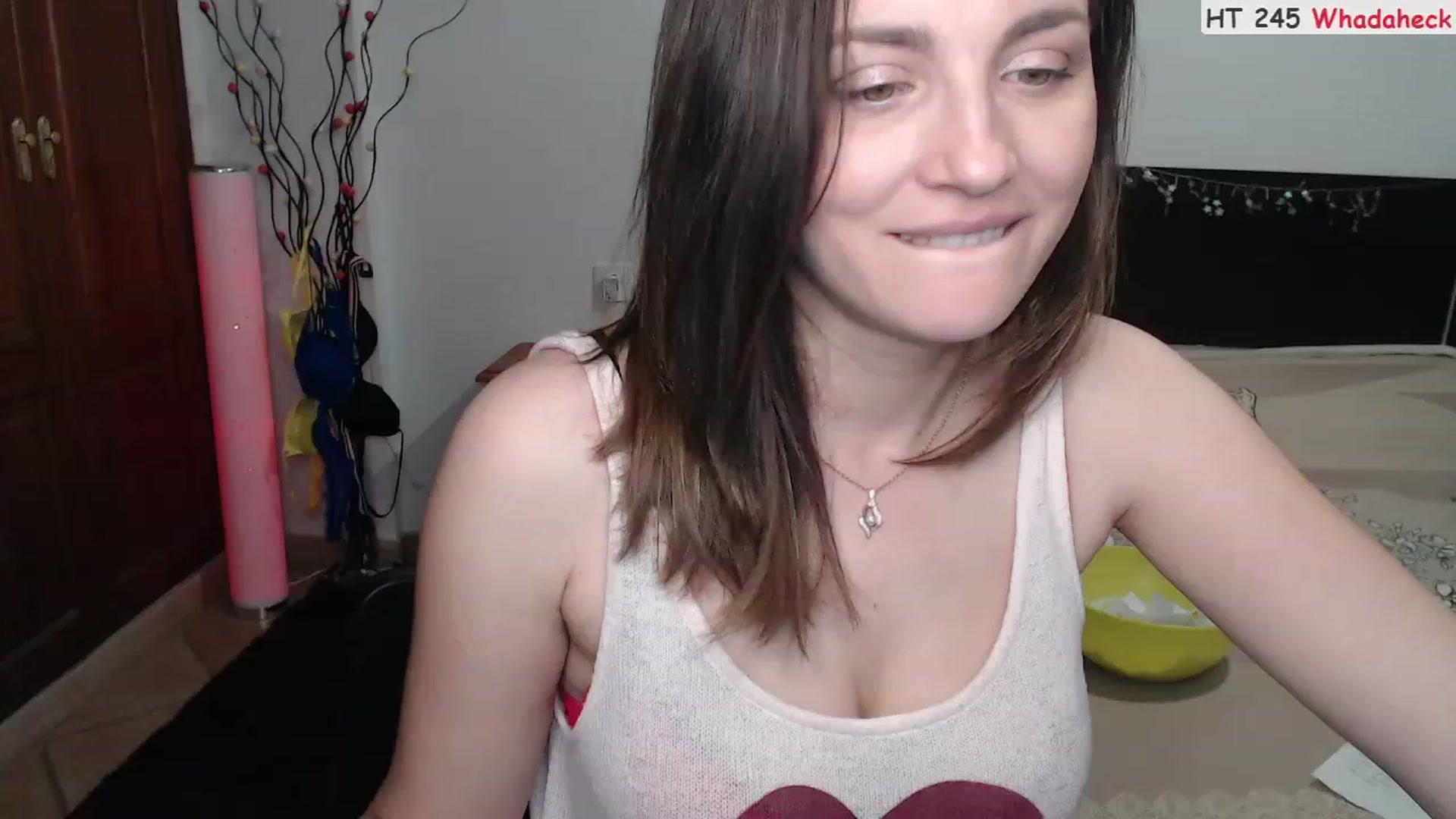 Gallery image thumbnail from Deeleerious's myfreecams stream on, 06/26/2023, 24:21 image 6 of 20