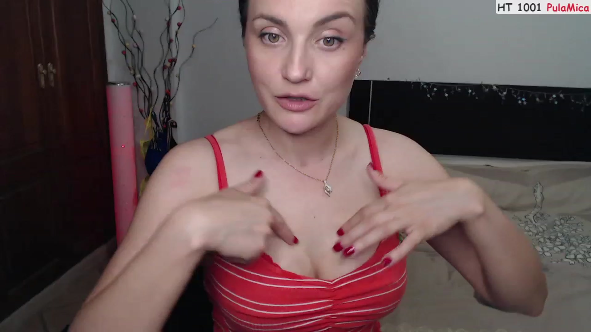 Gallery image thumbnail from Deeleerious's myfreecams stream on, 07/01/2023, 24:30 image 13 of 20