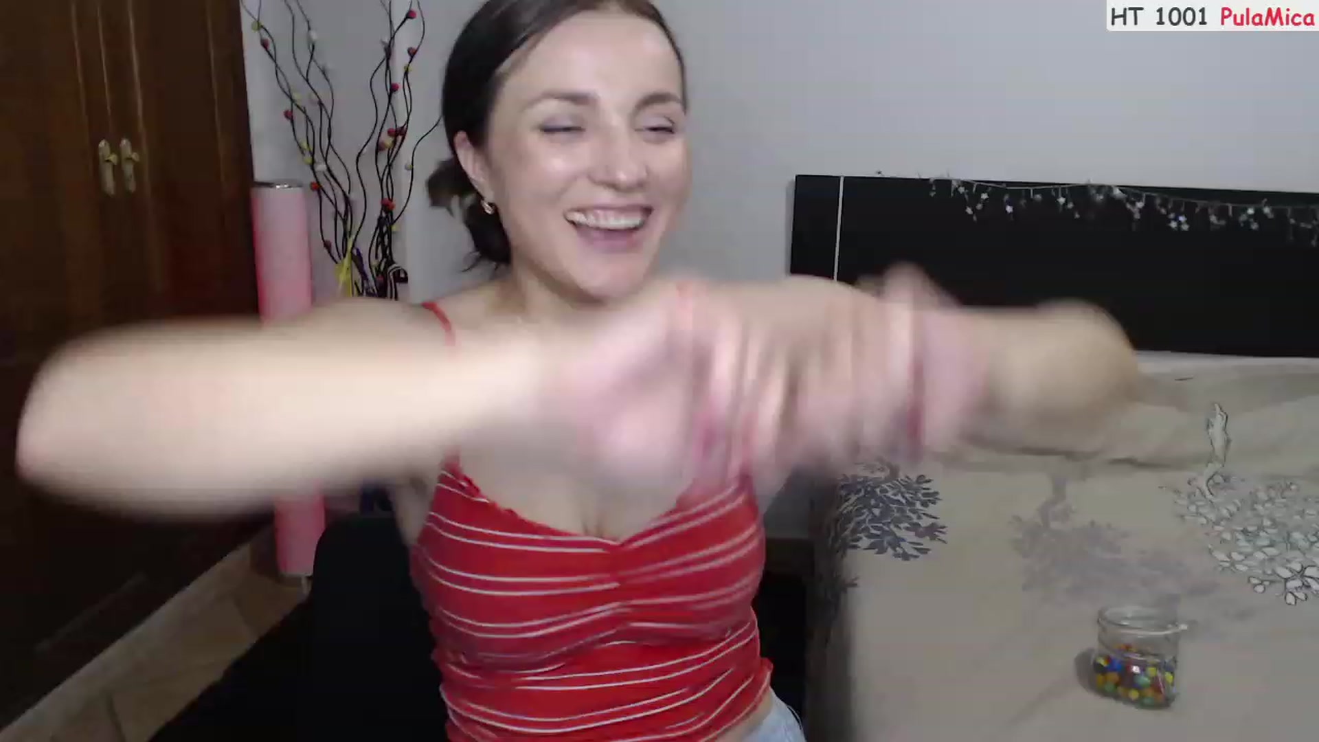 Gallery image thumbnail from Deeleerious's myfreecams stream on, 07/01/2023, 24:47 image 11 of 20