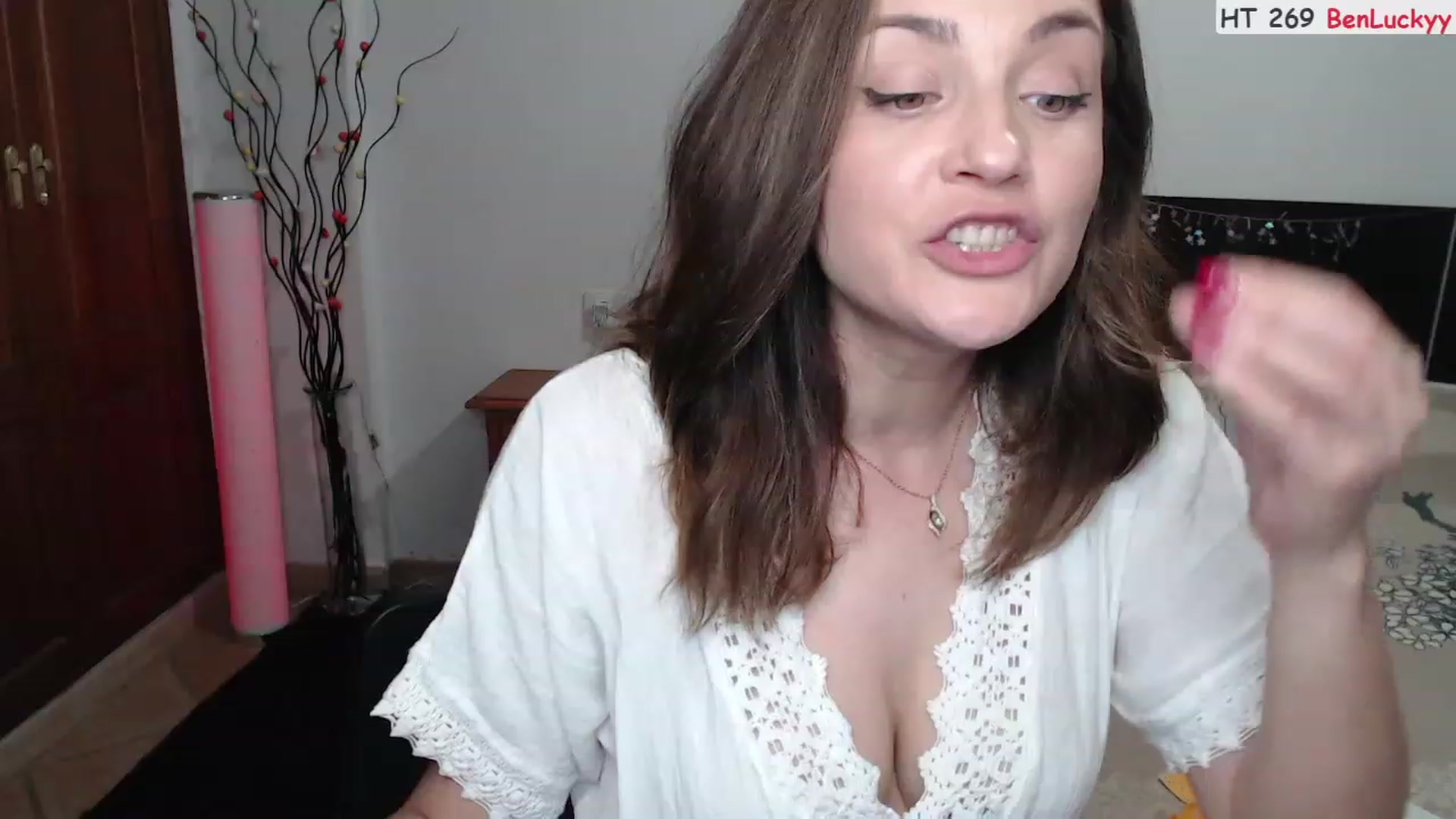 Gallery image thumbnail from Deeleerious's myfreecams stream on, 07/02/2023, 24:45 image 9 of 20