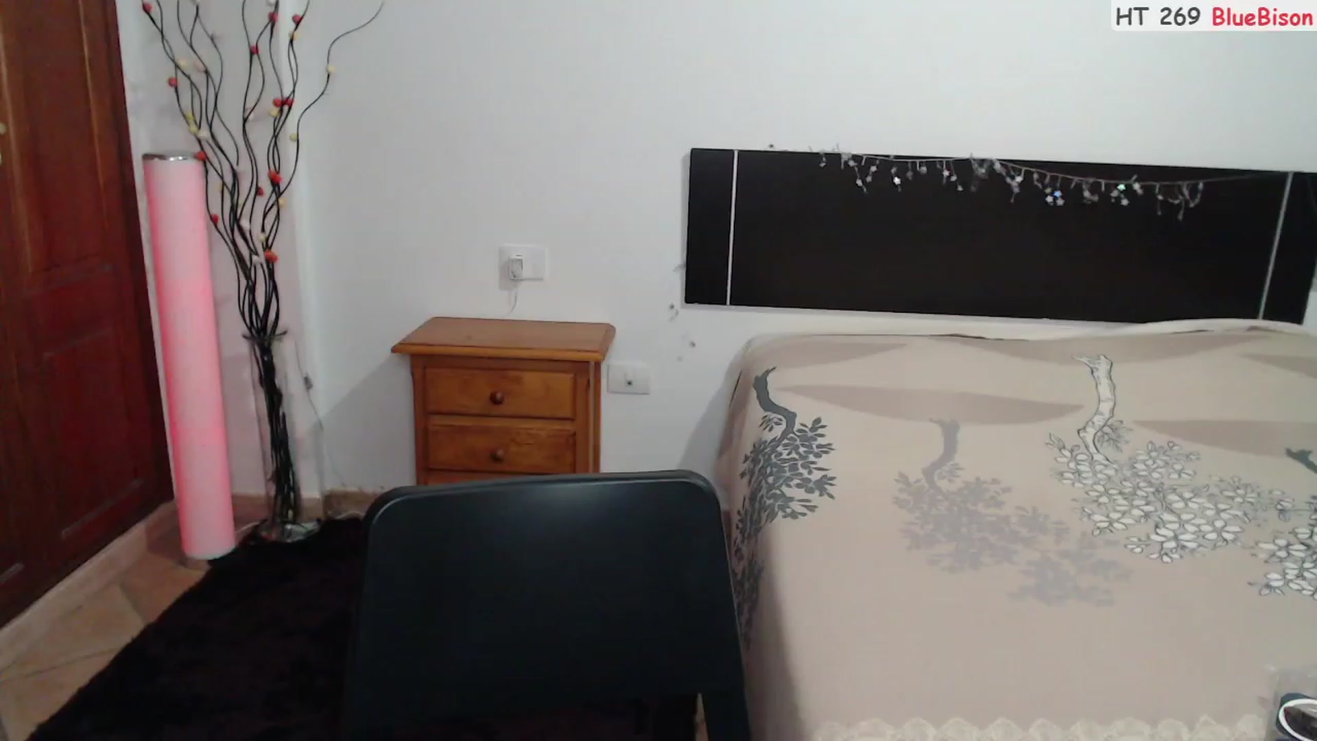 Gallery image thumbnail from Deeleerious's myfreecams stream on, 07/03/2023, 24:04 image 19 of 20