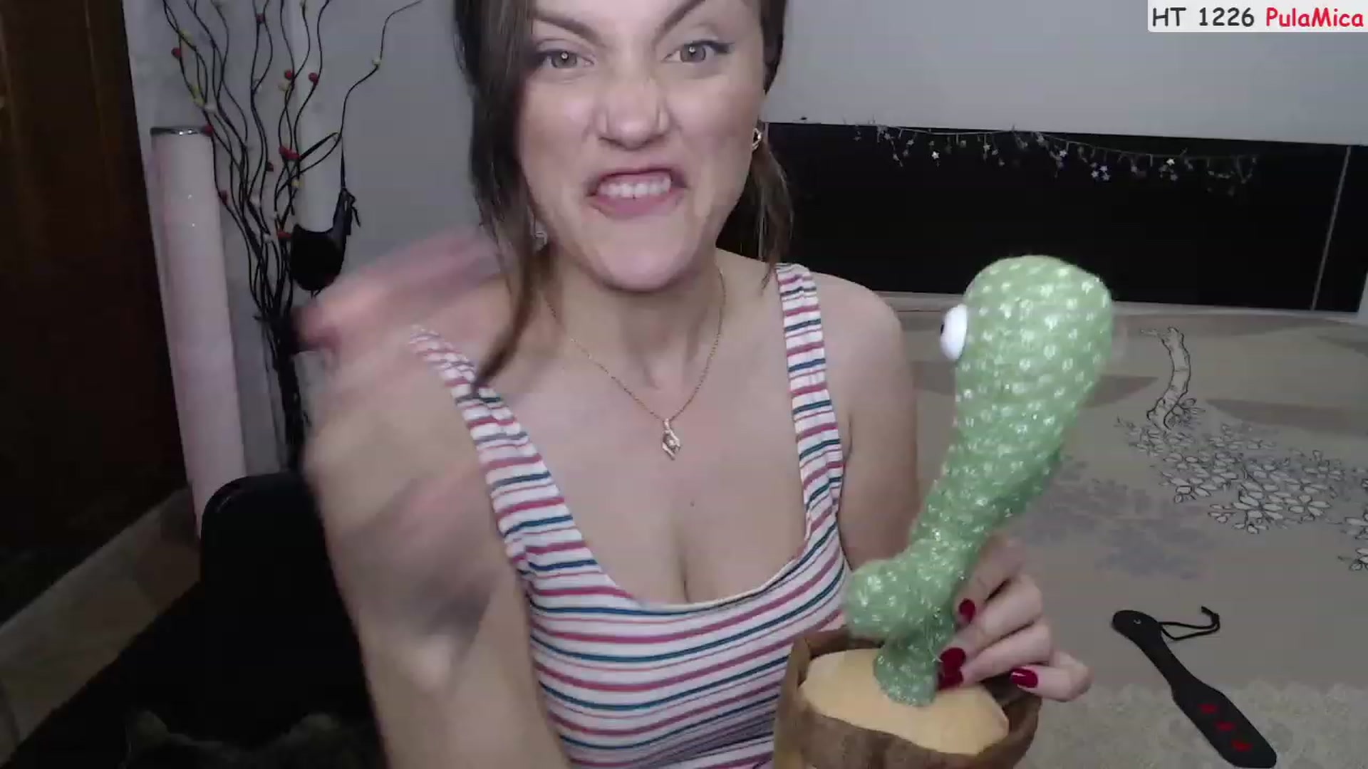 Gallery image thumbnail from Deeleerious's myfreecams stream on, 07/05/2023, 24:47 image 19 of 20