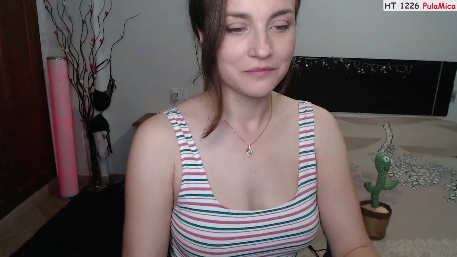 Gallery image thumbnail from Deeleerious's myfreecams stream on, 07/05/2023, 24:47 image 12 of 20