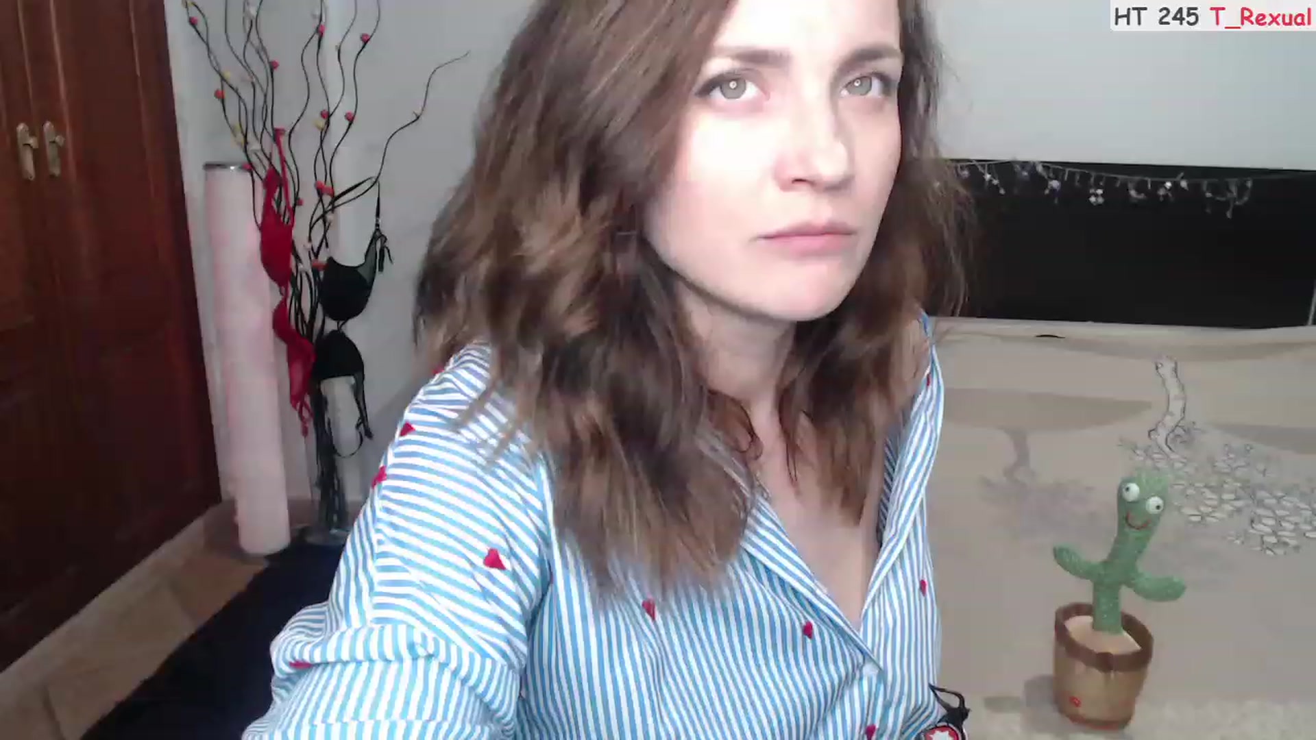 Gallery image thumbnail from Deeleerious's myfreecams stream on, 07/09/2023, 23:32 image 8 of 20