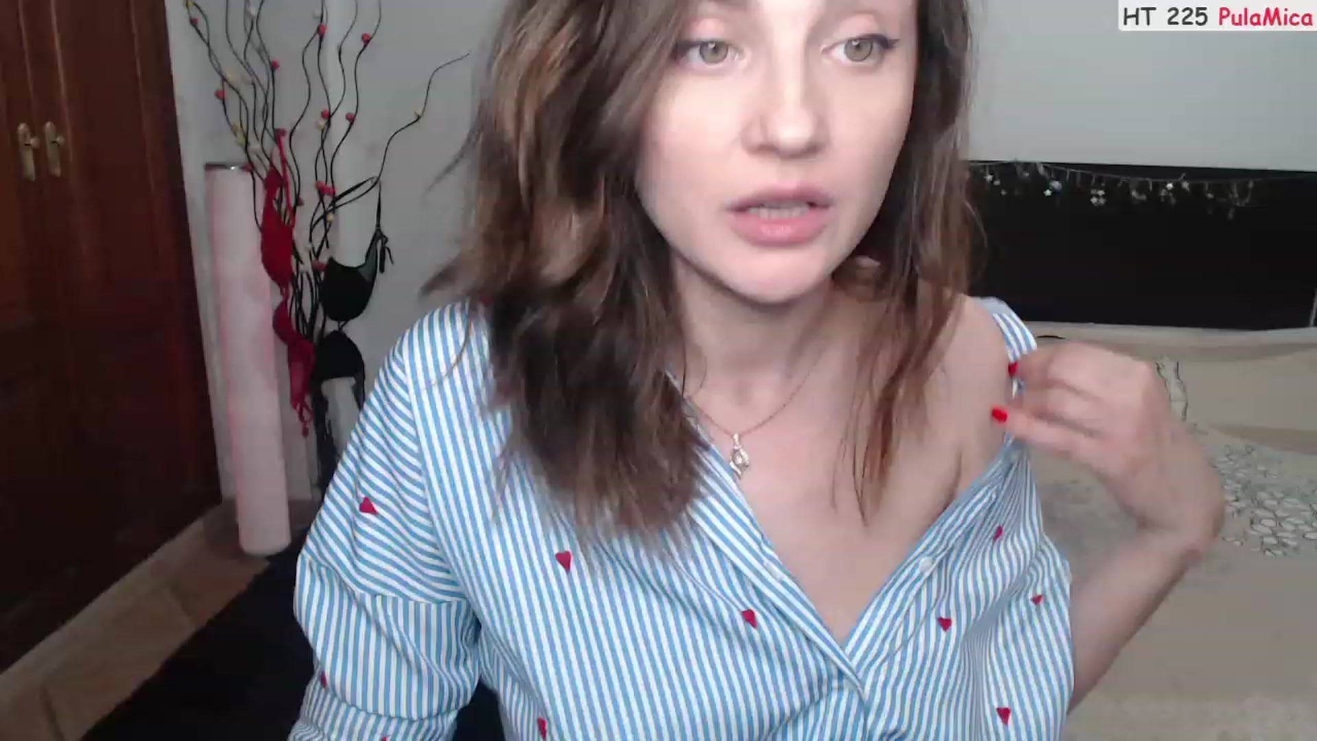 Gallery image thumbnail from Deeleerious's myfreecams stream on, 07/09/2023, 23:32 image 1 of 20