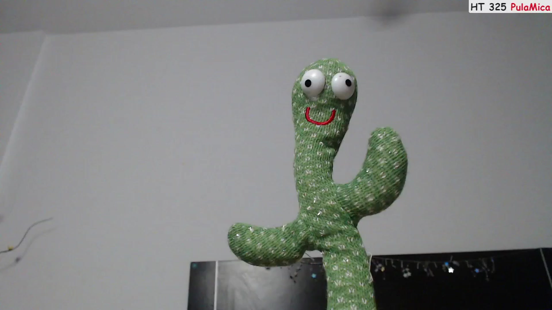 Gallery image thumbnail from Deeleerious's myfreecams stream on, 07/16/2023, 01:28 image 3 of 20