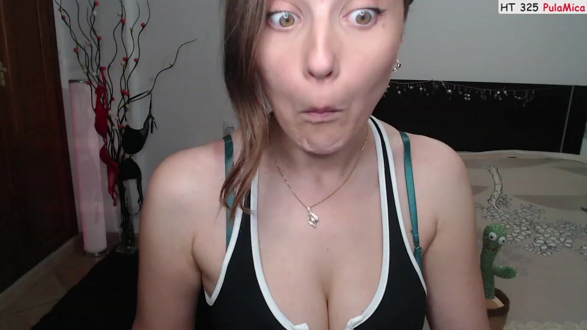 Gallery image thumbnail from Deeleerious's myfreecams stream on, 07/17/2023, 24:54 image 2 of 20