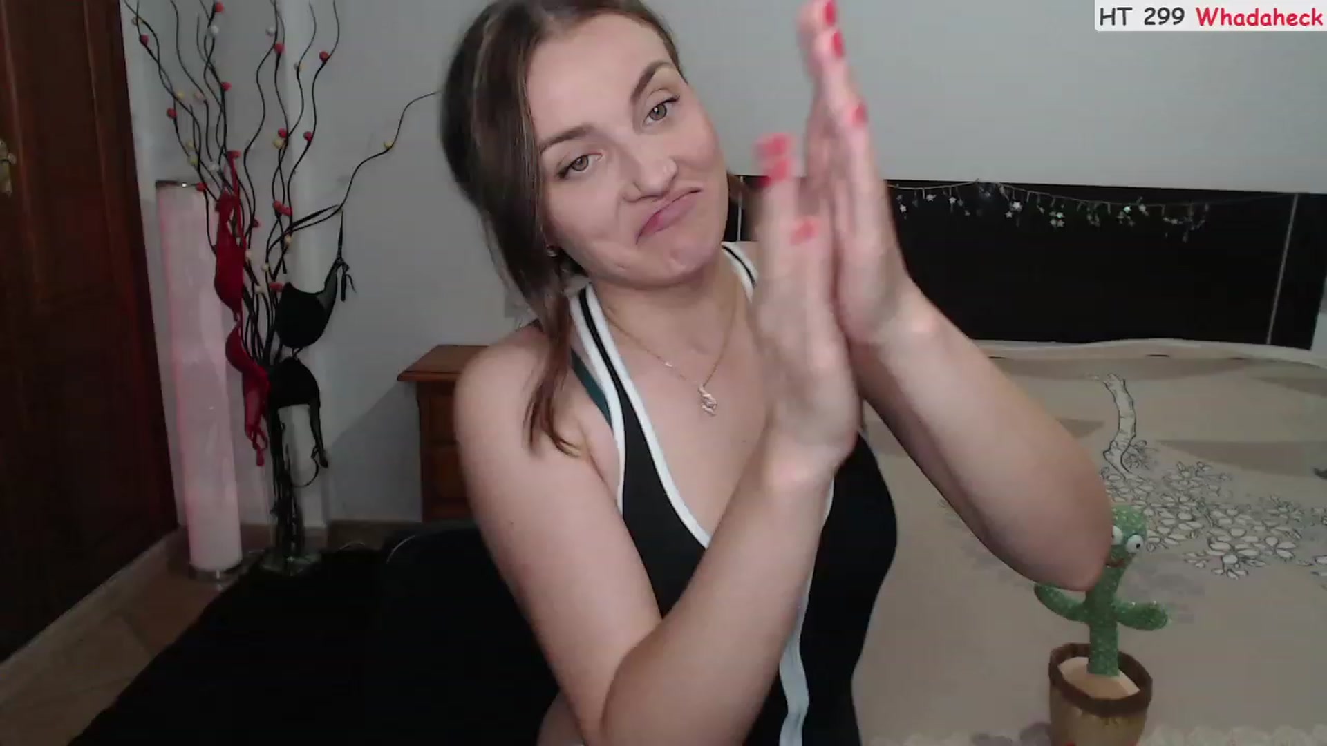 Gallery image thumbnail from Deeleerious's myfreecams stream on, 07/17/2023, 24:54 image 1 of 20