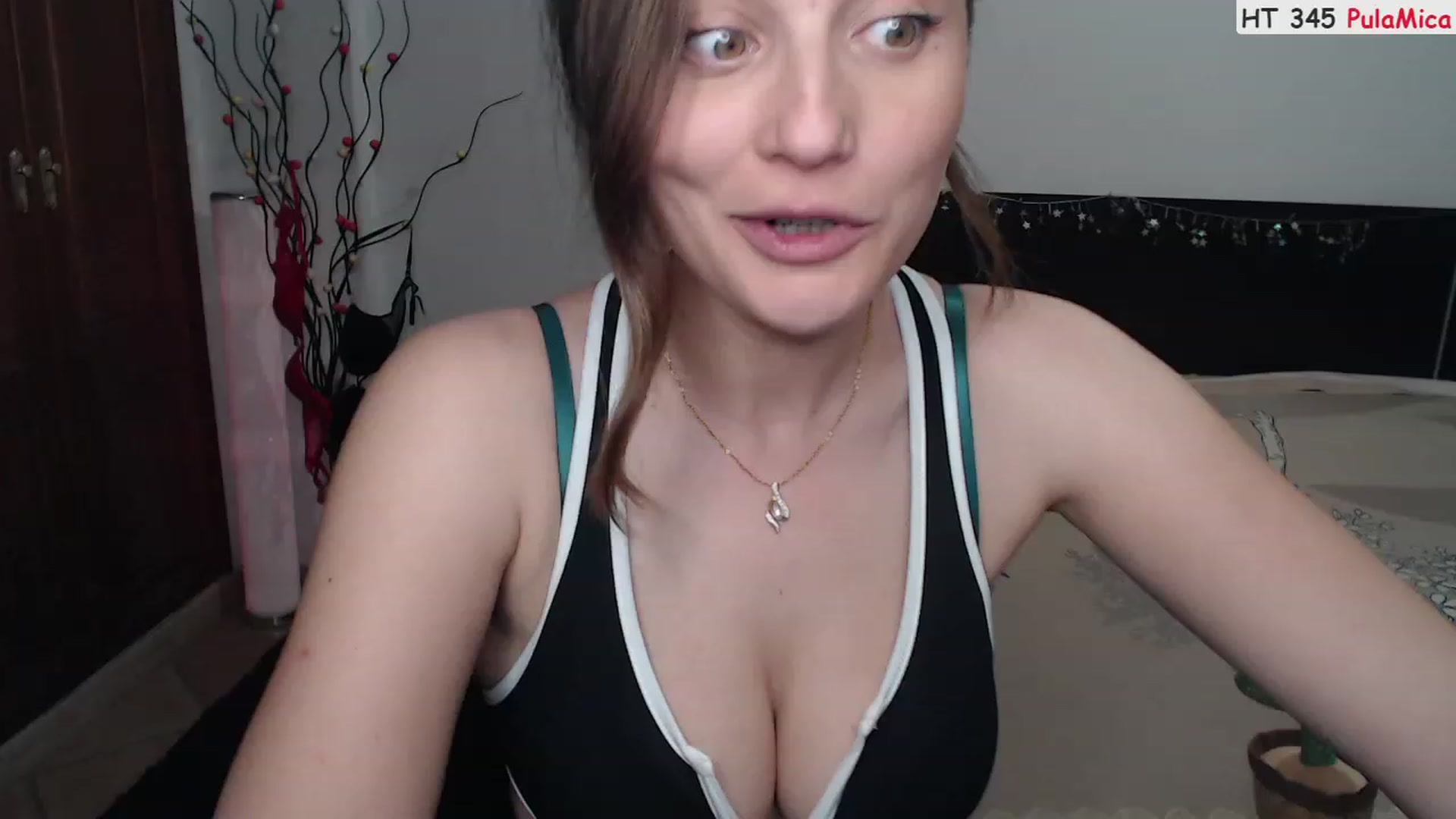Gallery image thumbnail from Deeleerious's myfreecams stream on, 07/17/2023, 24:54 image 20 of 20