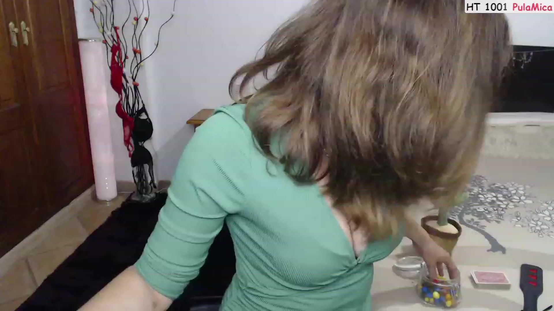 Gallery image thumbnail from Deeleerious's myfreecams stream on, 07/23/2023, 24:03 image 14 of 20