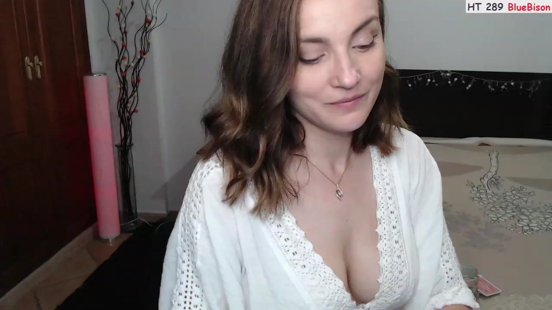 Gallery image thumbnail from Deeleerious's myfreecams stream on, 08/12/2023, 23:52 image 17 of 20