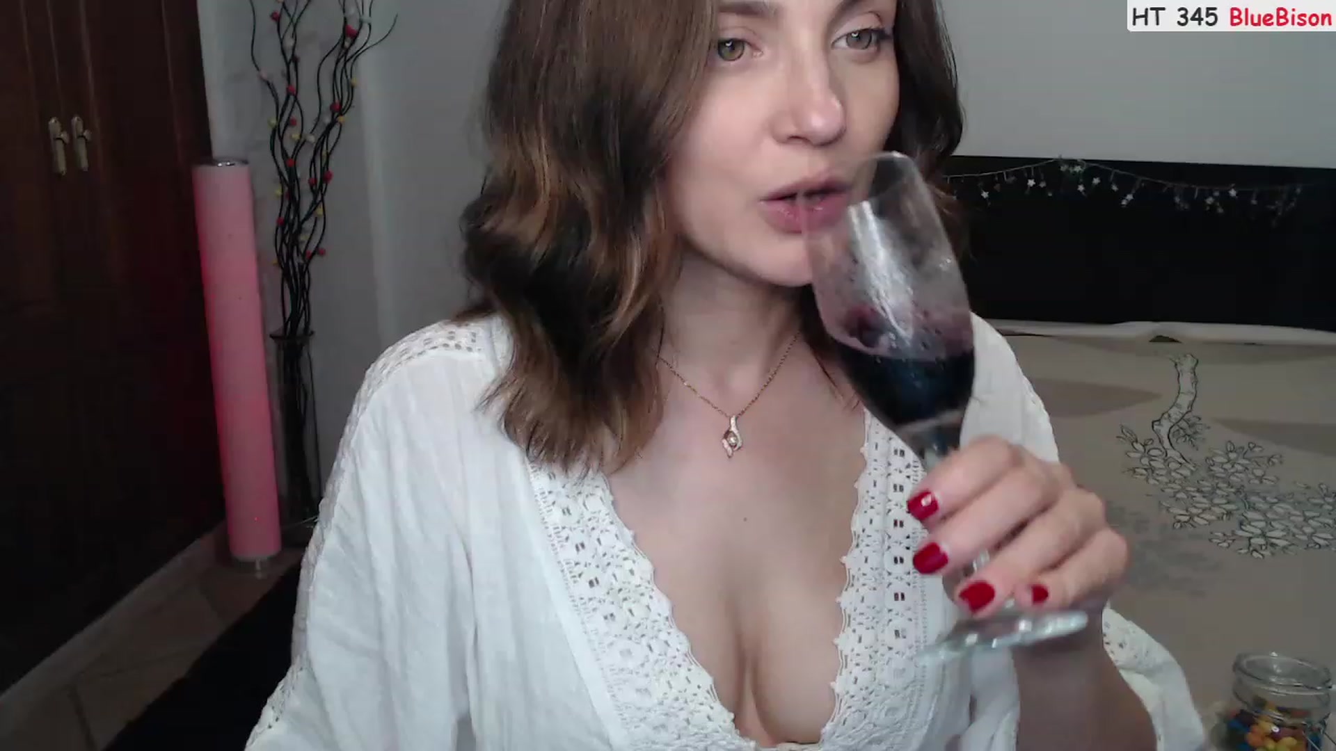 Gallery image thumbnail from Deeleerious's myfreecams stream on, 08/13/2023, 24:33 image 4 of 20