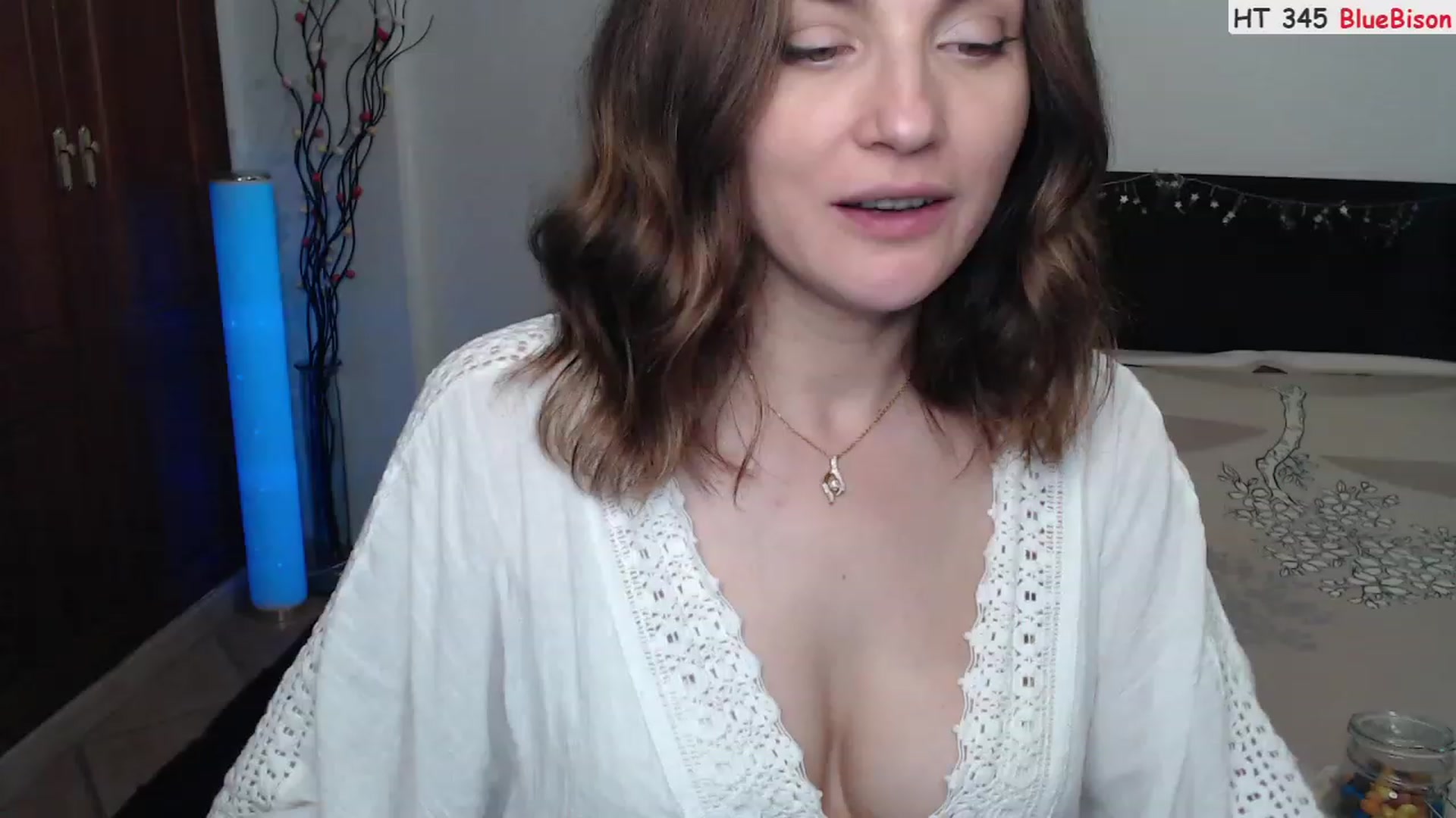 Gallery image thumbnail from Deeleerious's myfreecams stream on, 08/13/2023, 24:33 image 6 of 20