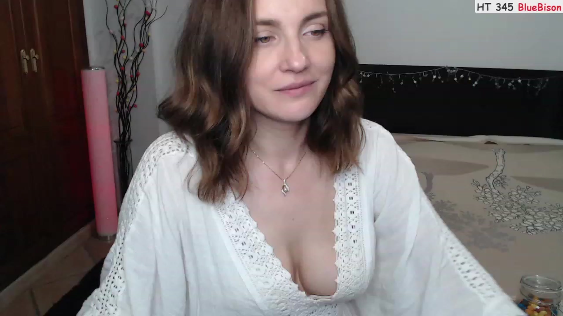 Gallery image thumbnail from Deeleerious's myfreecams stream on, 08/13/2023, 24:33 image 13 of 20