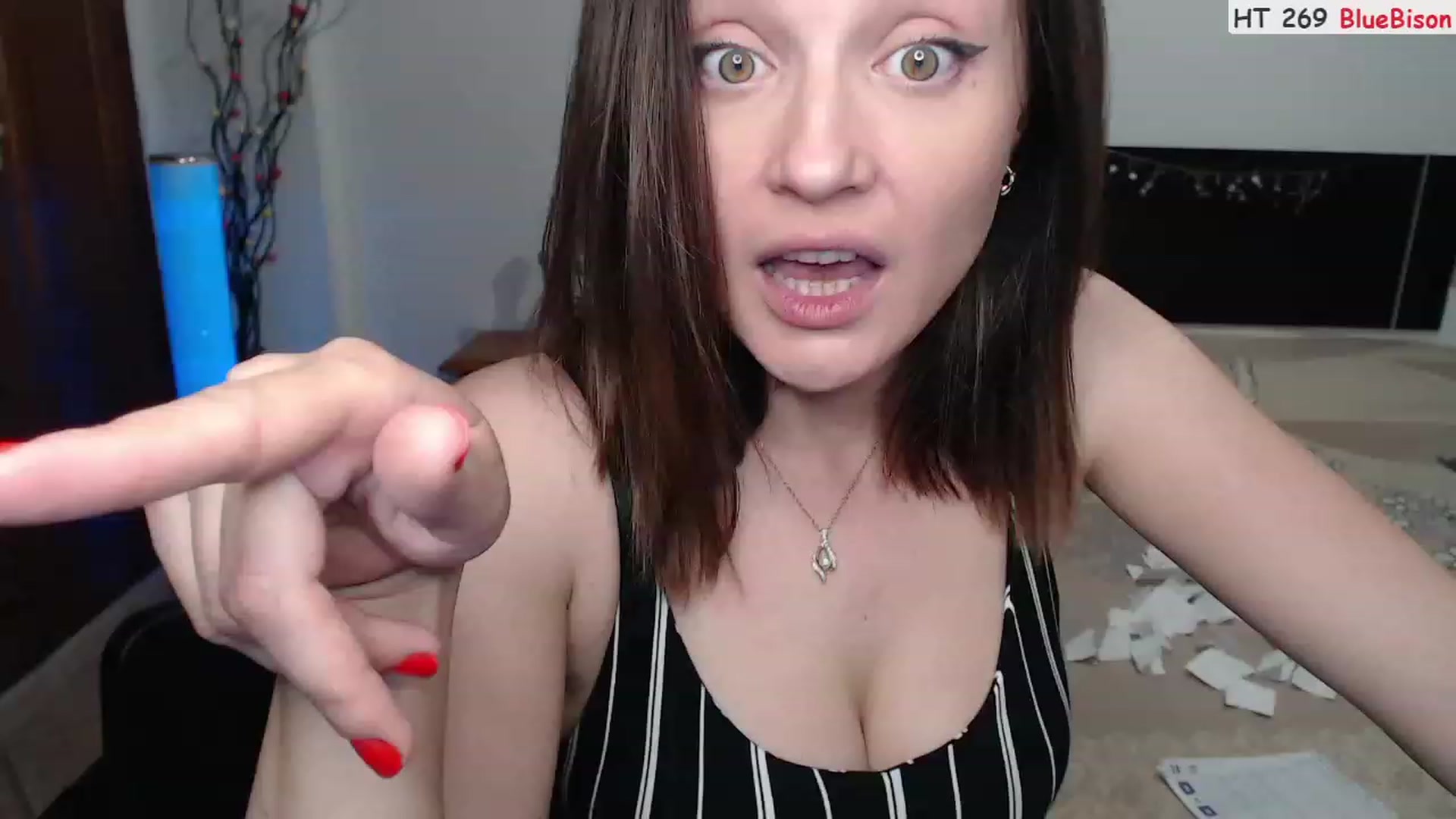 Gallery image thumbnail from Deeleerious's myfreecams stream on, 08/19/2023, 24:04 image 15 of 20