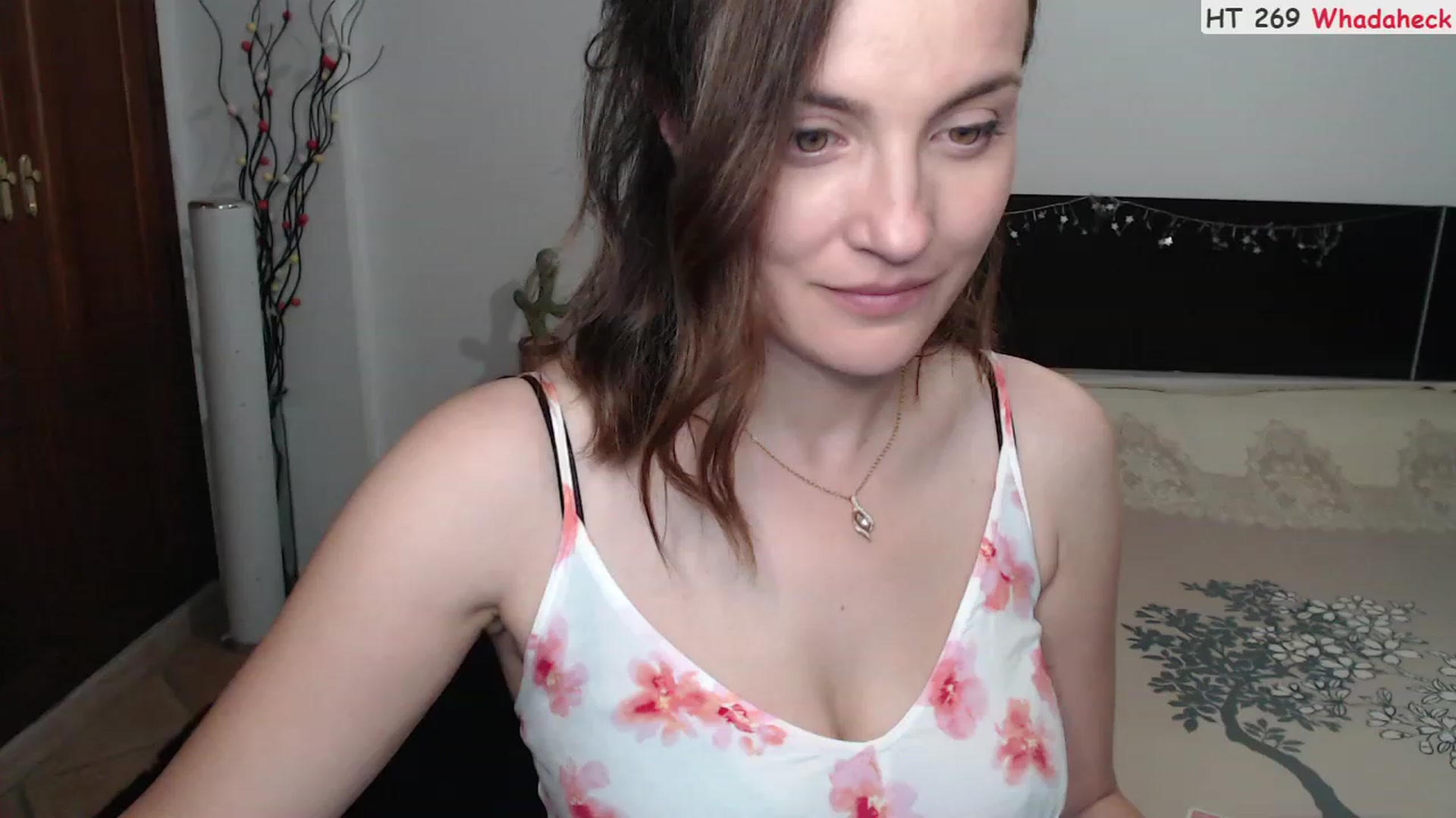 Gallery image thumbnail from Deeleerious's myfreecams stream on, 08/21/2023, 24:16 image 8 of 20