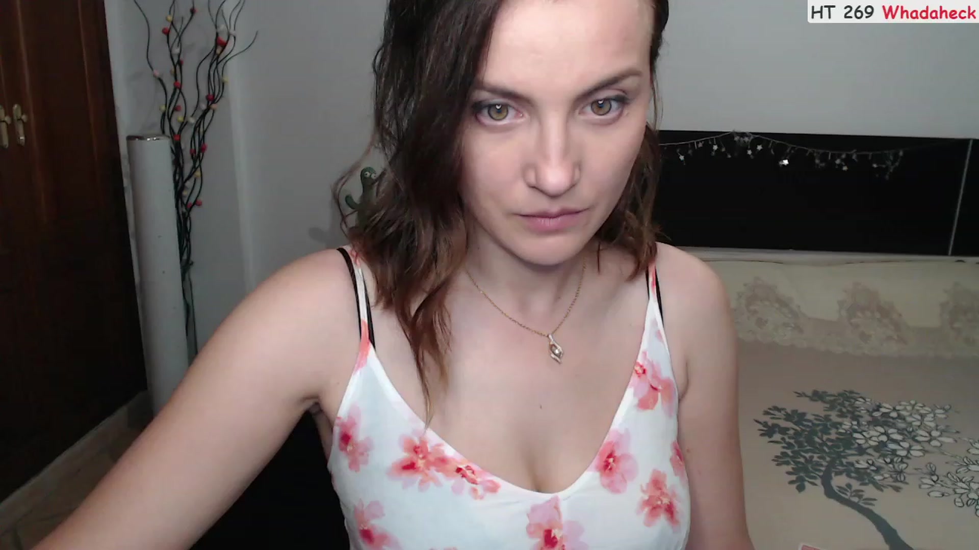 Gallery image thumbnail from Deeleerious's myfreecams stream on, 08/21/2023, 24:16 image 14 of 20