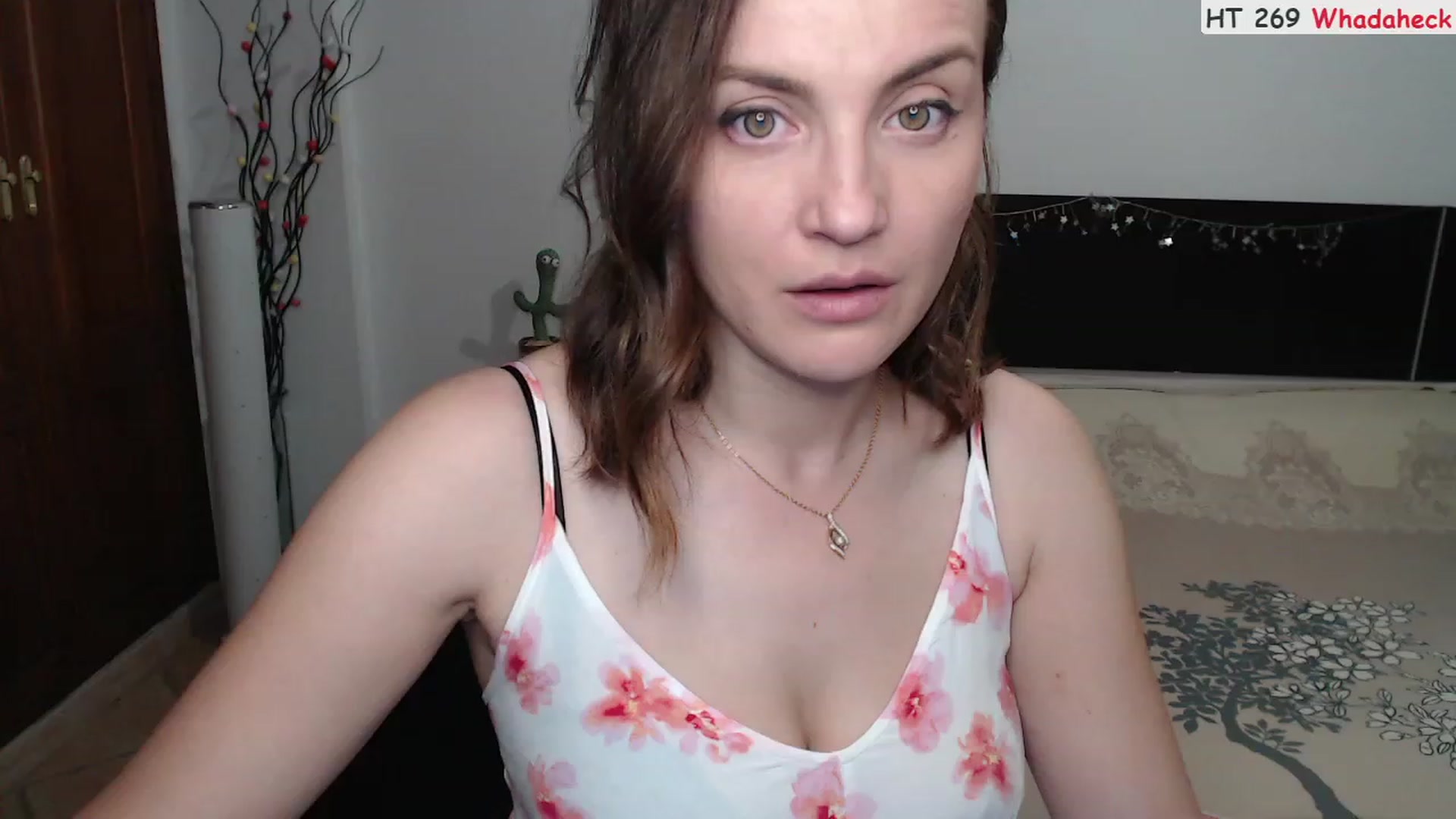 Gallery image thumbnail from Deeleerious's myfreecams stream on, 08/21/2023, 24:16 image 16 of 20