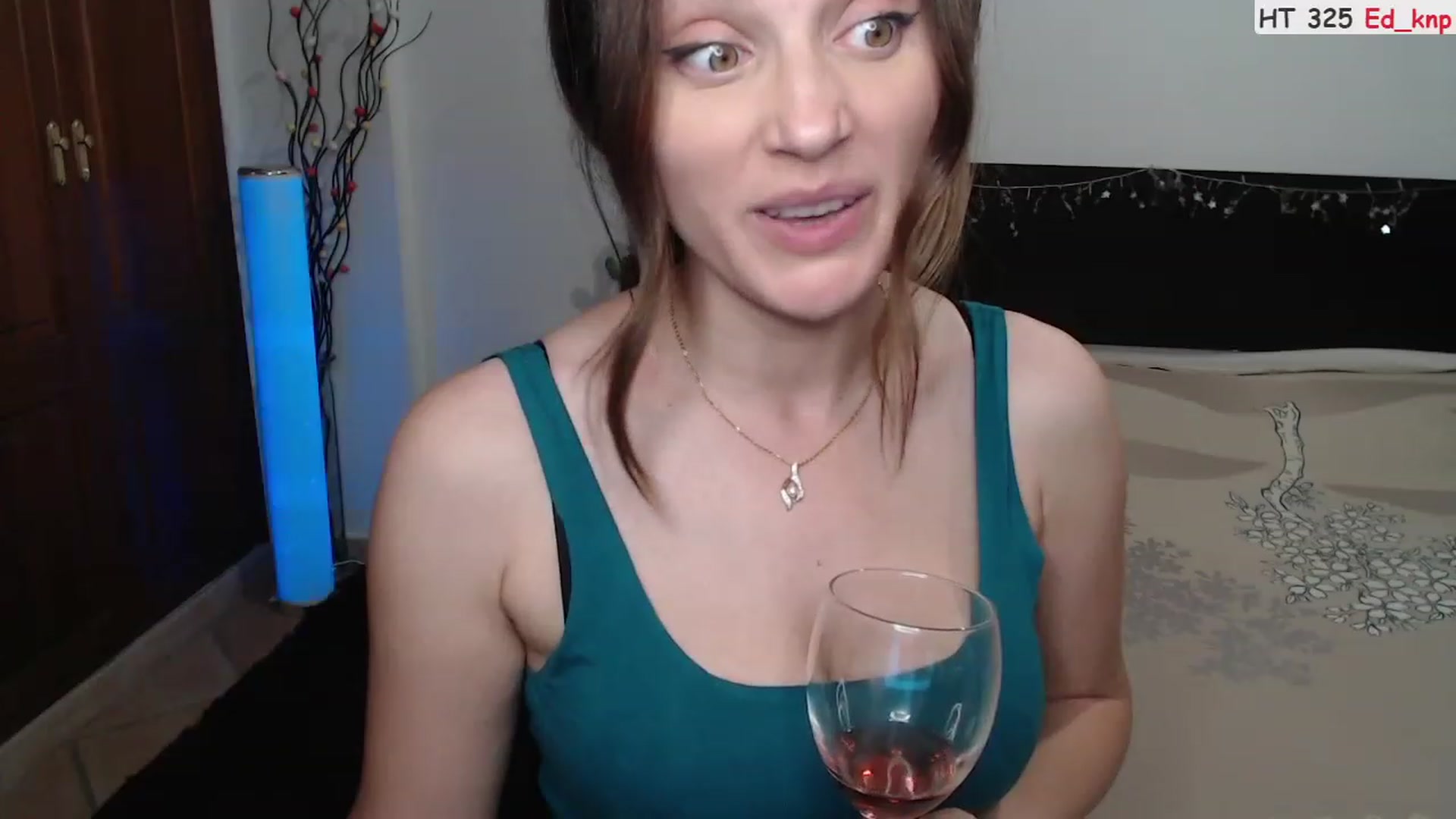 Gallery image thumbnail from Deeleerious's myfreecams stream on, 08/23/2023, 24:18 image 16 of 20