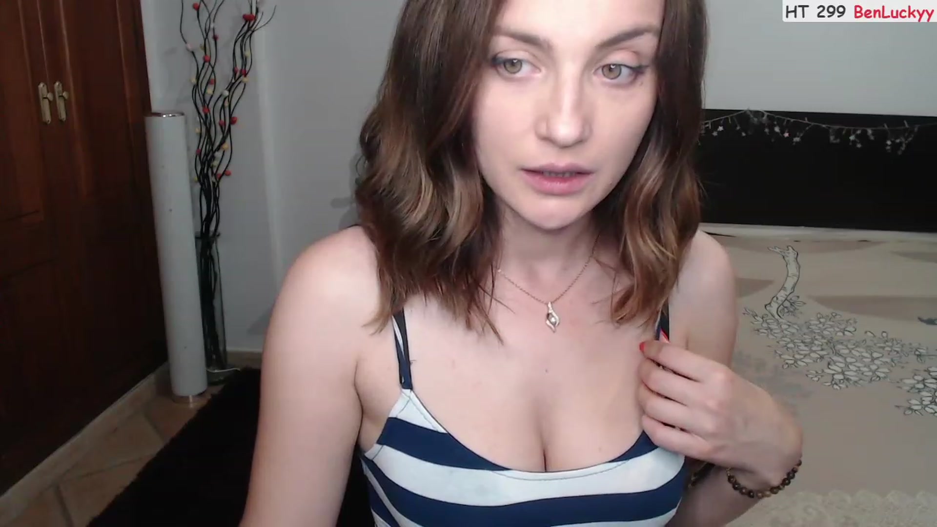Gallery image thumbnail from Deeleerious's myfreecams stream on, 09/04/2023, 24:17 image 12 of 20