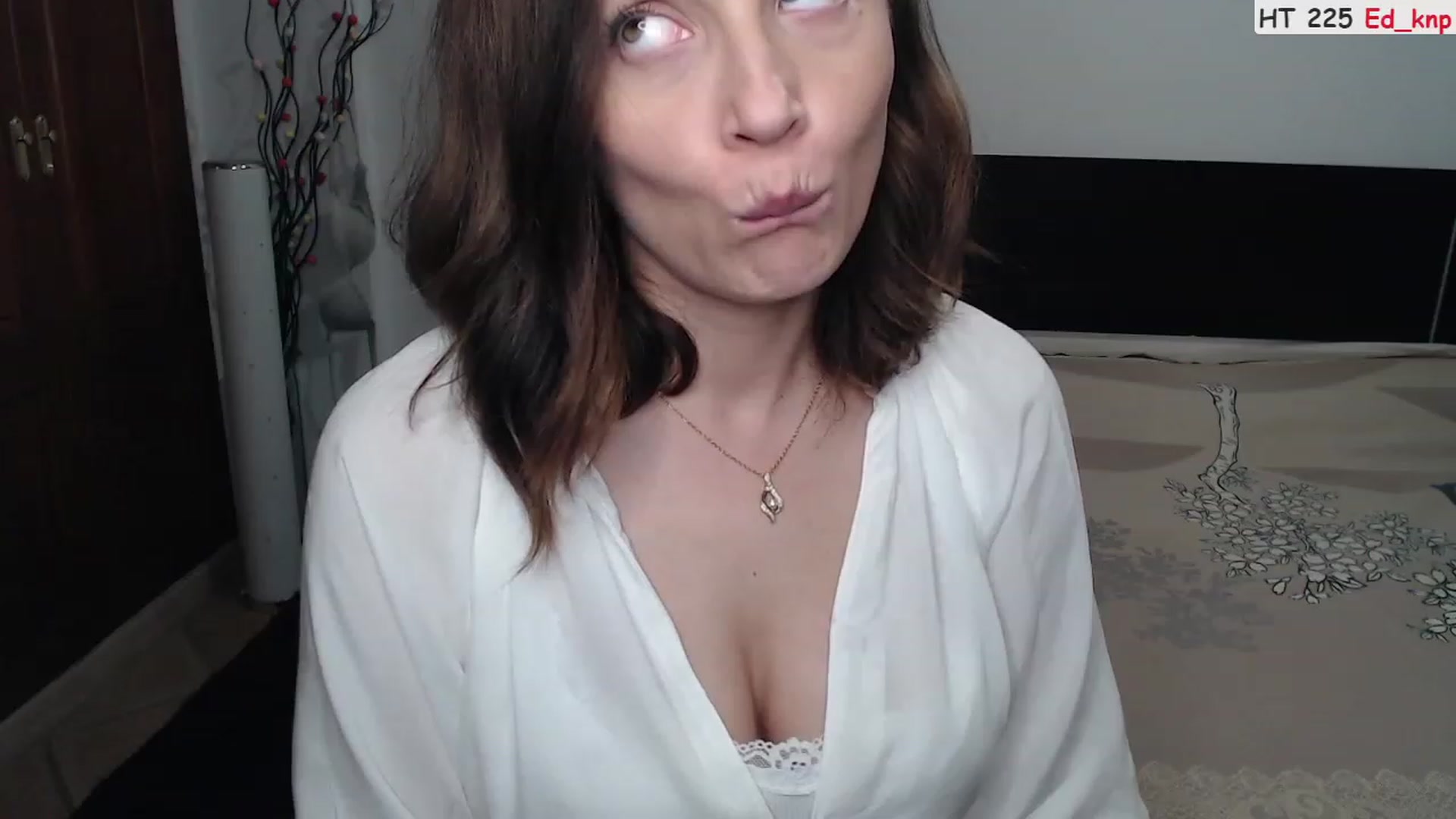 Gallery image thumbnail from Deeleerious's myfreecams stream on, 09/22/2023, 23:27 image 4 of 20